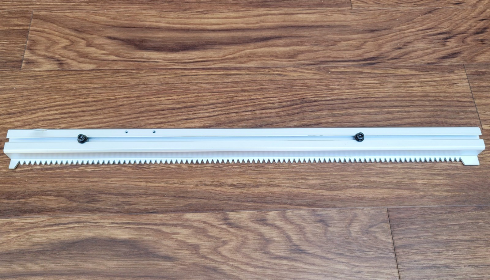 Dewalt FRONT RAIL FOR DW745 10” Table Saw