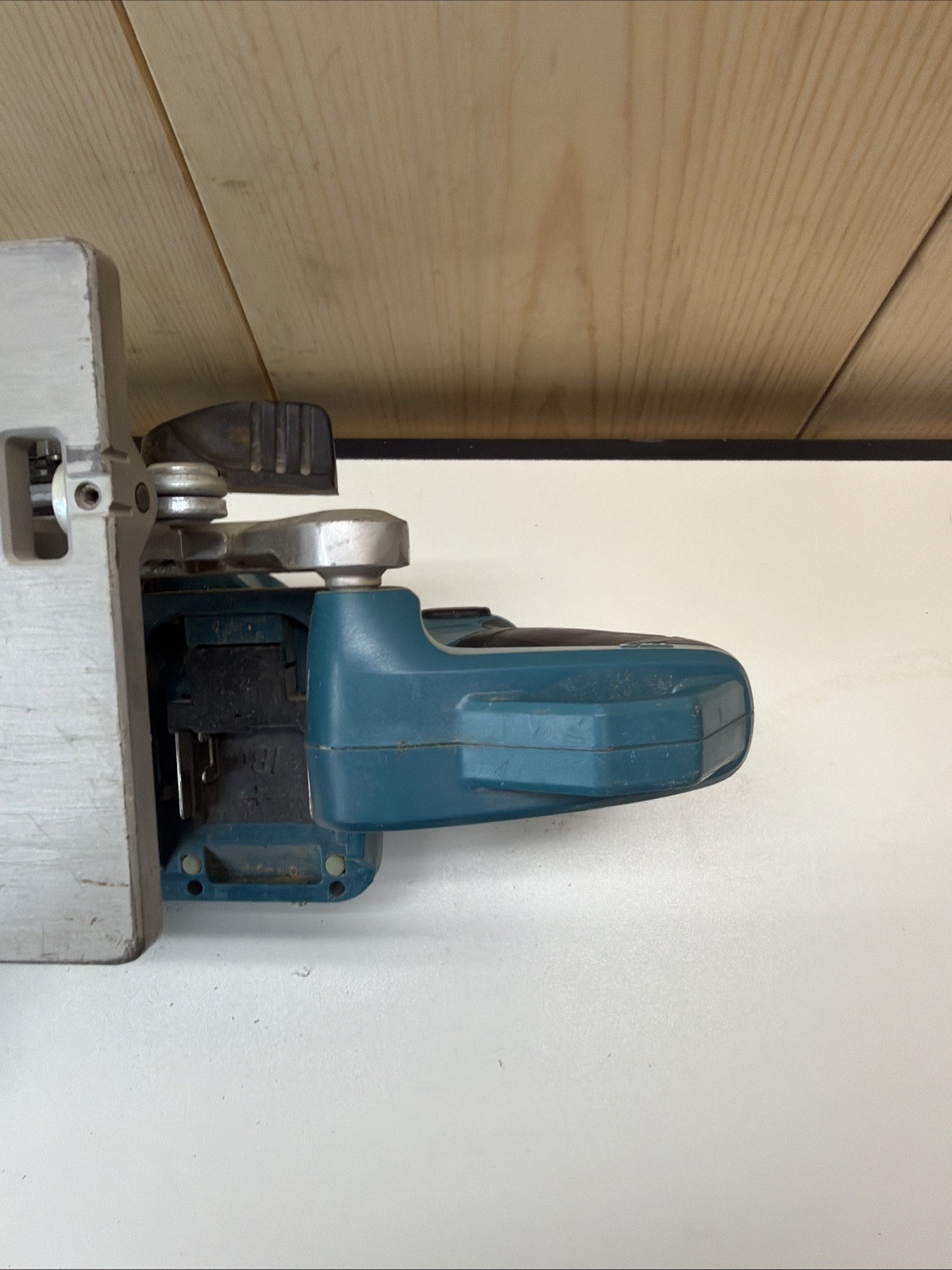 Makita XSR01 Brushless 36V Rear Circular Saw 7-1/4in Untested for Parts Bin BS