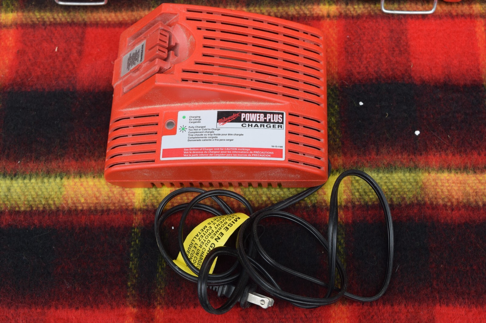 Milwaukee Power-Plus Drill 0501-02 w 2 48-11-1950 Batteries & Charger 48-59-0231
