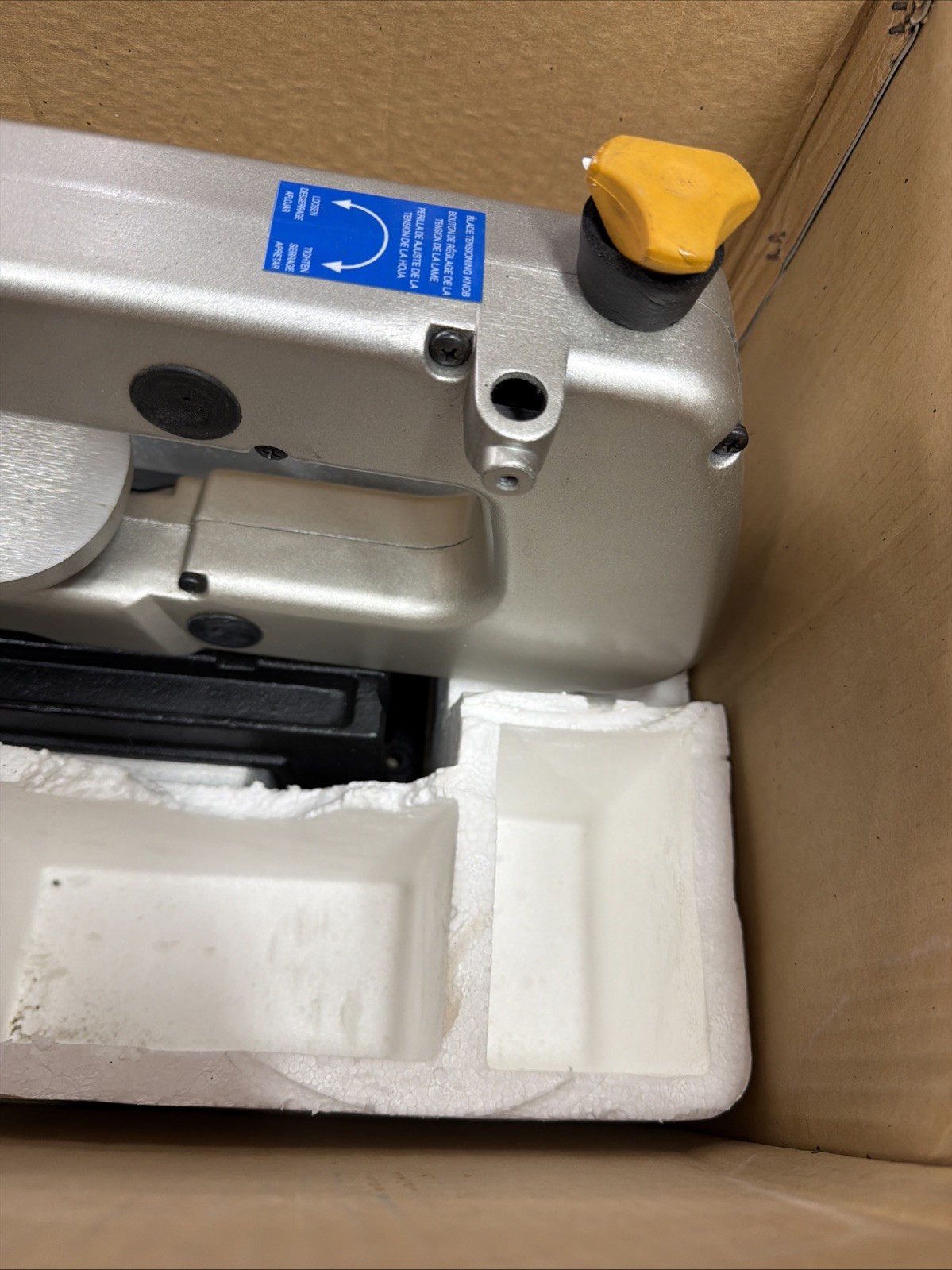 Ryobi 16 in Variable Speed Scroll Saw Corded 1.2 Amp Tilting Cut Table SC164VS