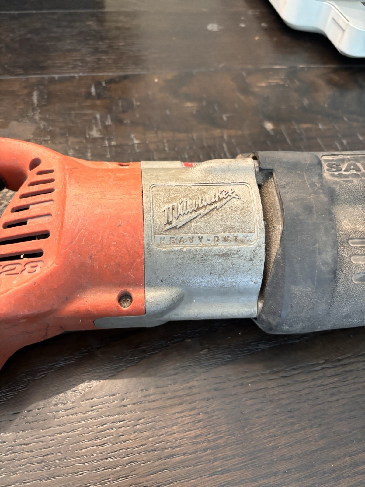 Milwaukee V28 Sawzall 0719-20 Cordless Reciprocating Saw 1-1/8&Prime; Stroke Tool Only