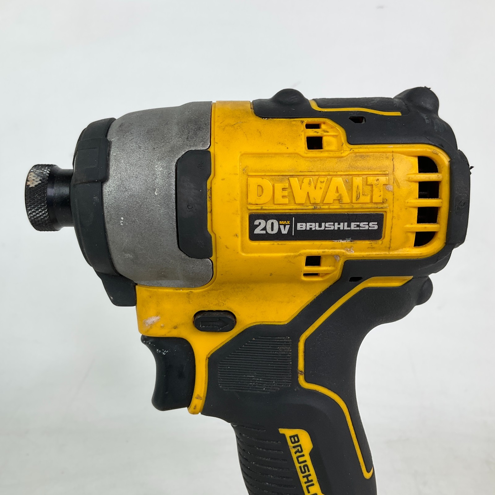DeWalt DCF809 Atomic 20V Max Brushless 1/4 Inch Impact Driver With 4Ah Battery