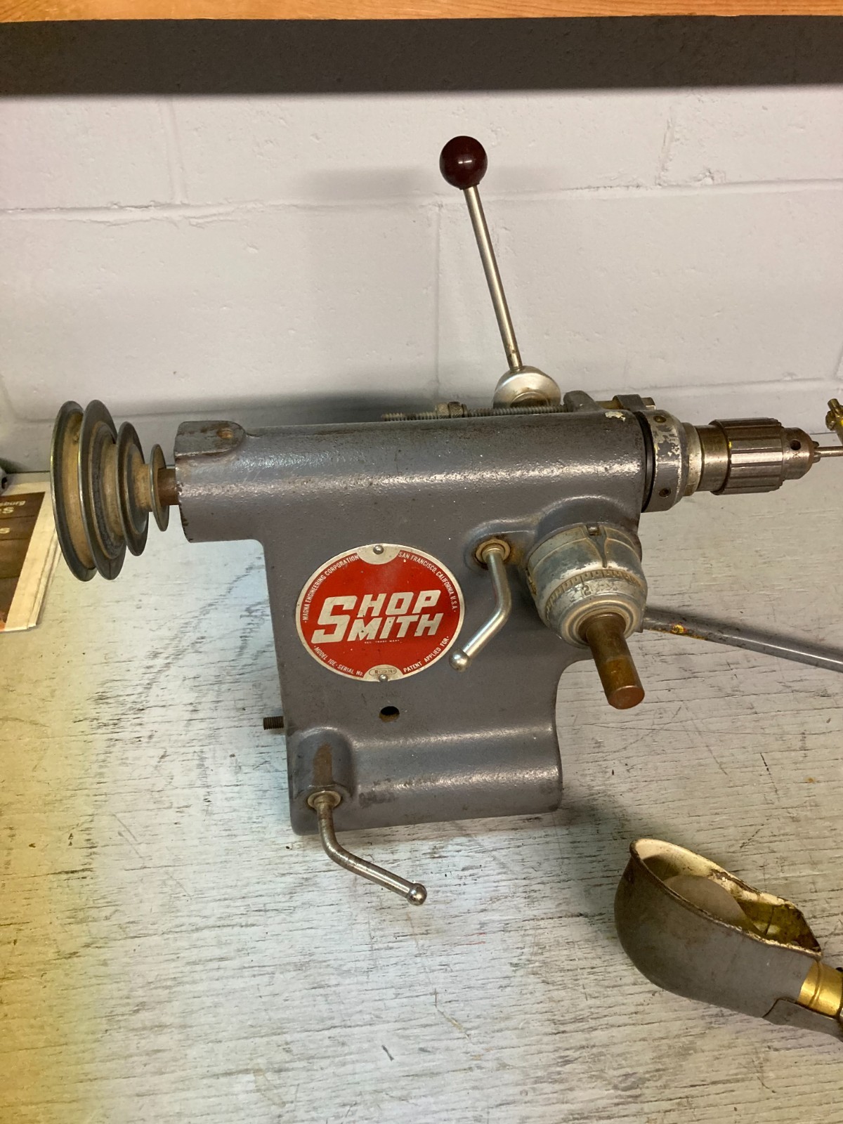 Shopsmith 10E Headstock w/Jacobs Chuck, Triple Pulley, & Craftsman Light