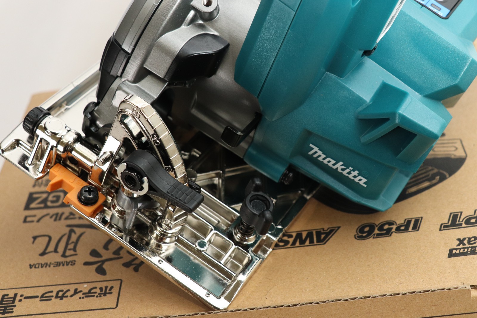 Makita HS006GZ 40v Cordless Circular Saw 125mm Bluetooth AWS Tool Only New