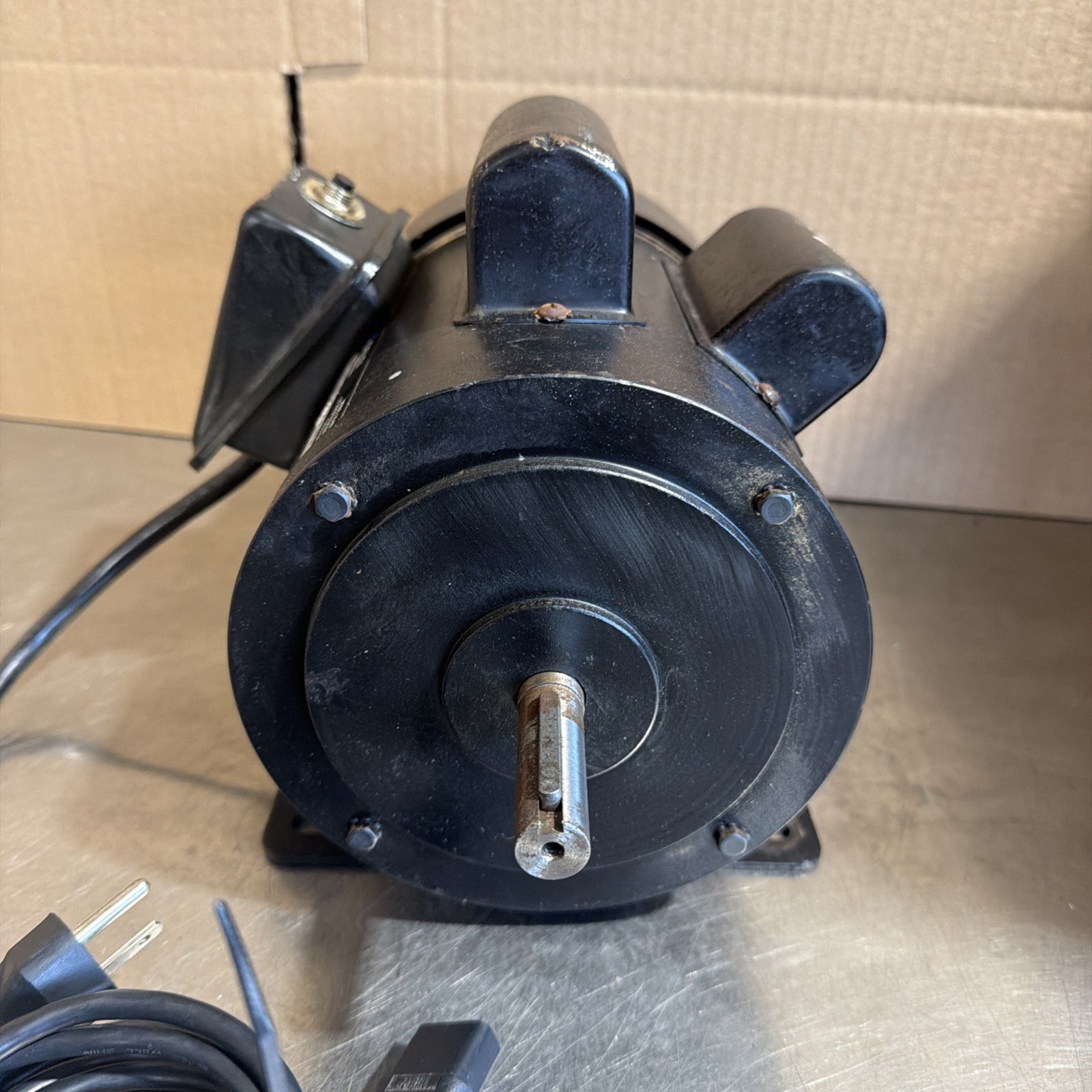 Delta Industrial Model 36-650 – 1.5 HP 10” Professional Table Saw Motor