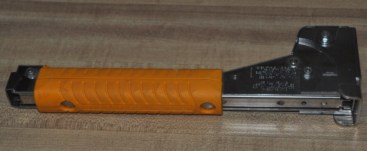 Arrow Fastener Model HT50P Heavy Duty Hammer Tacker Stapler Excellent Cond.