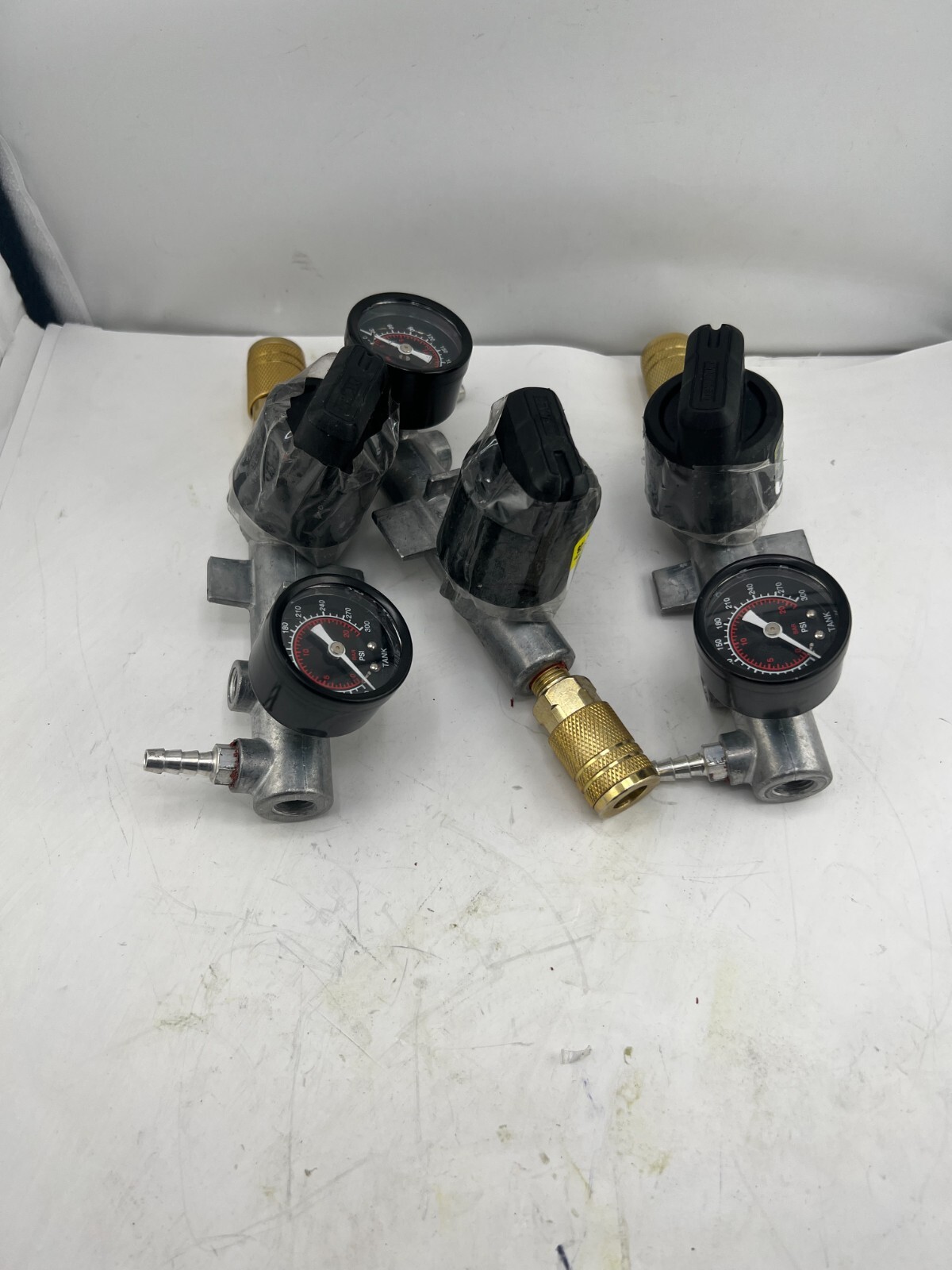 QTY 3 Dewalt OEM Air Compressor SA Regulator/Manifold N474521-C2D1, 3 TO 135PSIG