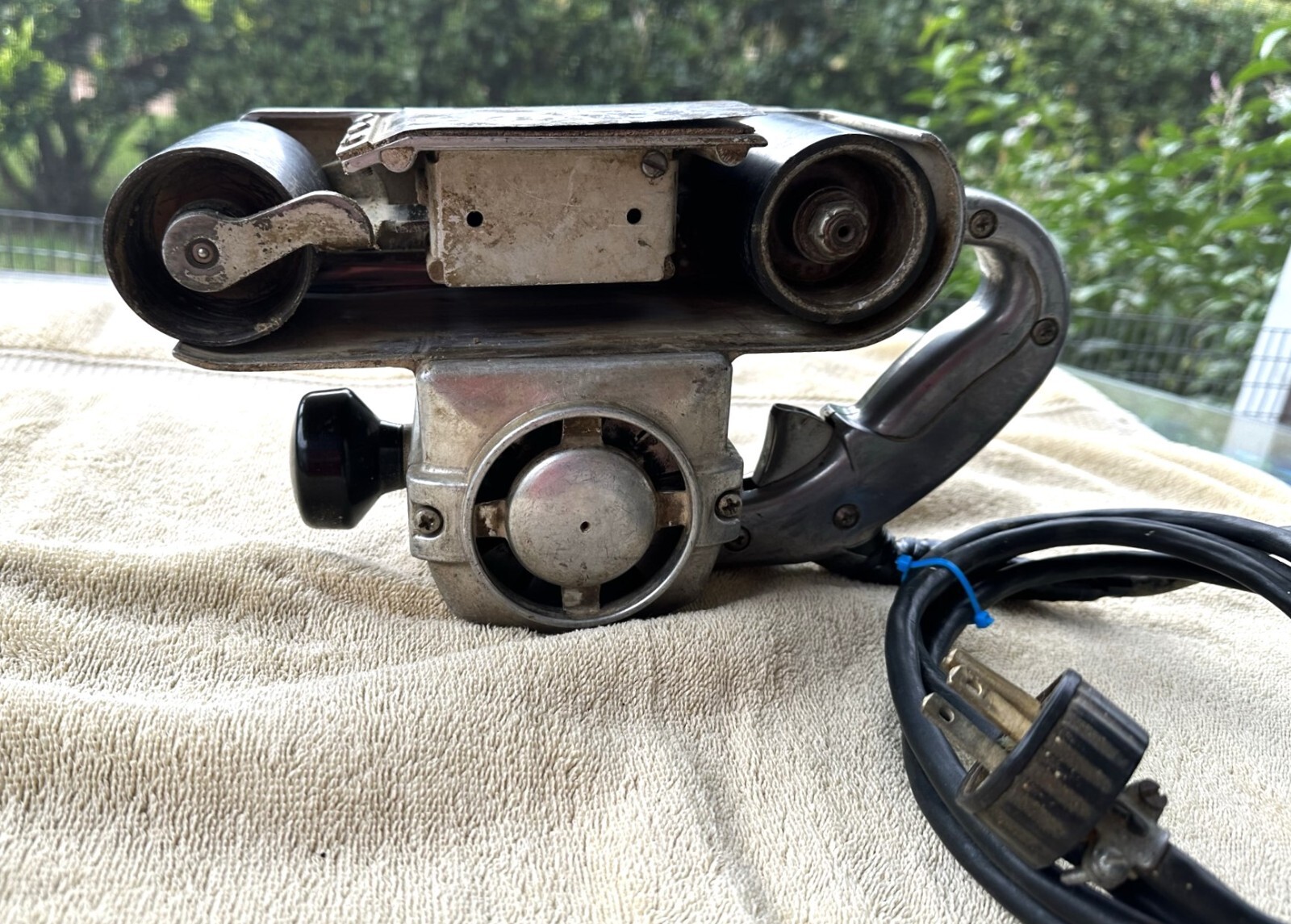 VINTAGE PORTER CABLE 3 INCH SANDER NO. 136
