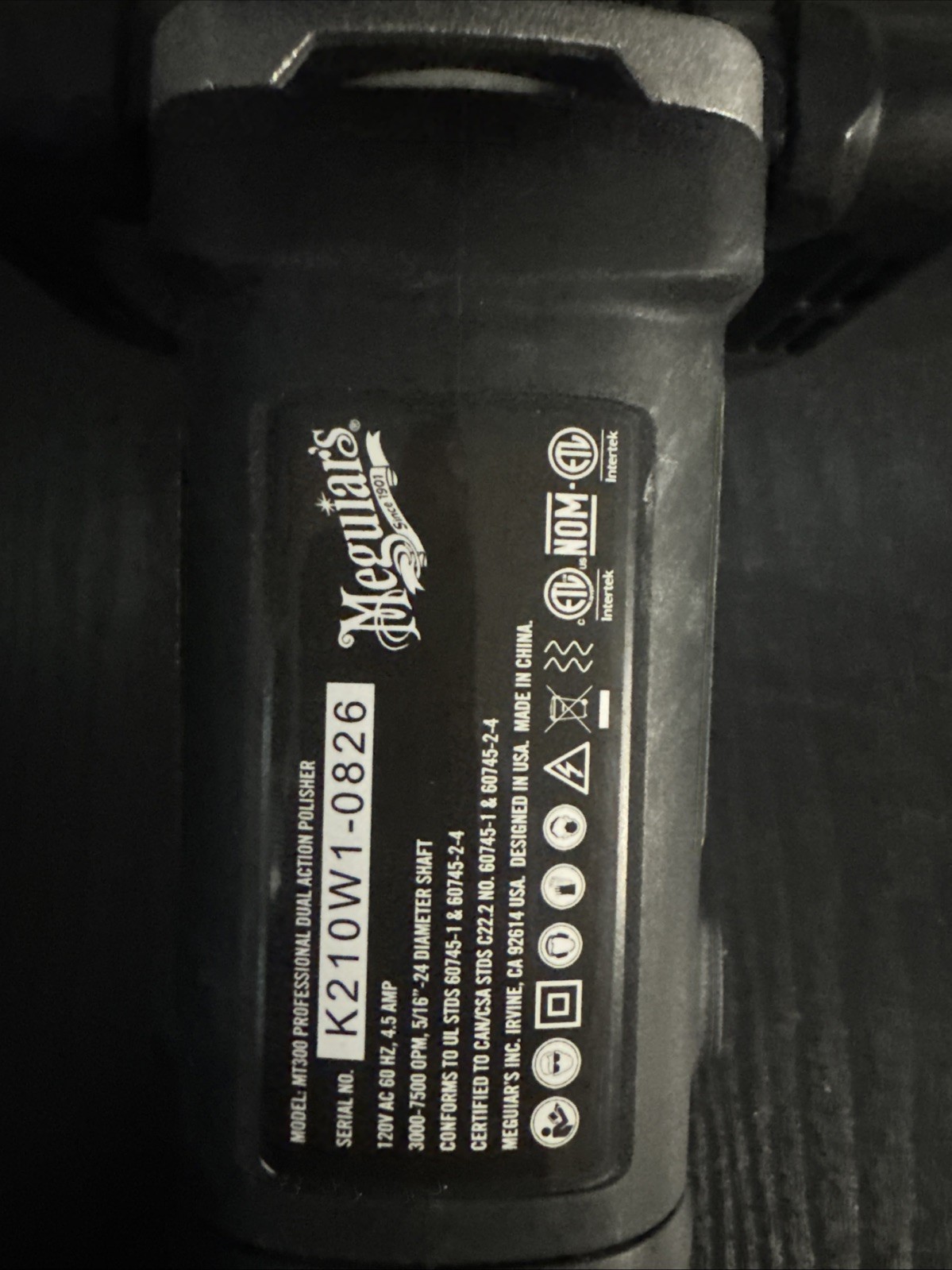 Meguiar&rsquo;s MT300 Professional Dual Action Polisher Variable Speed Buffing Machine