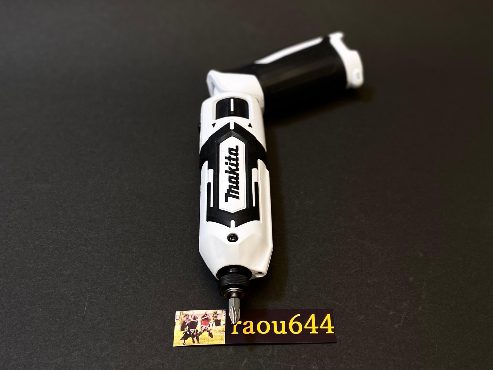 Makita TD022DZW 7.2V Rechargeable Pen Type Impact Driver White Body Only　