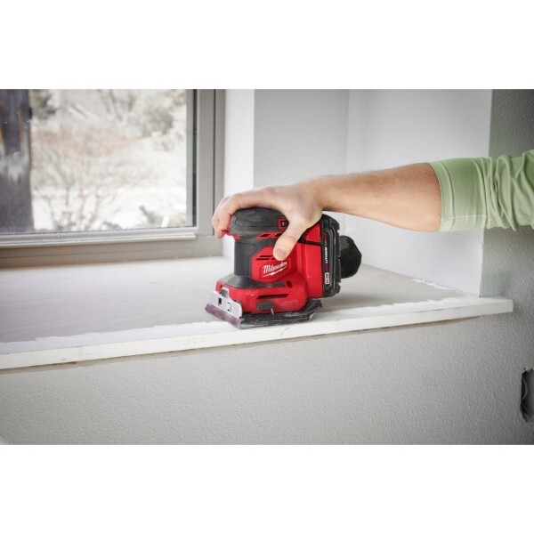 Milwaukee CANADA 18V Li-Ion Cordless Orbital 1/4 Sheet Sander (Tool Only)