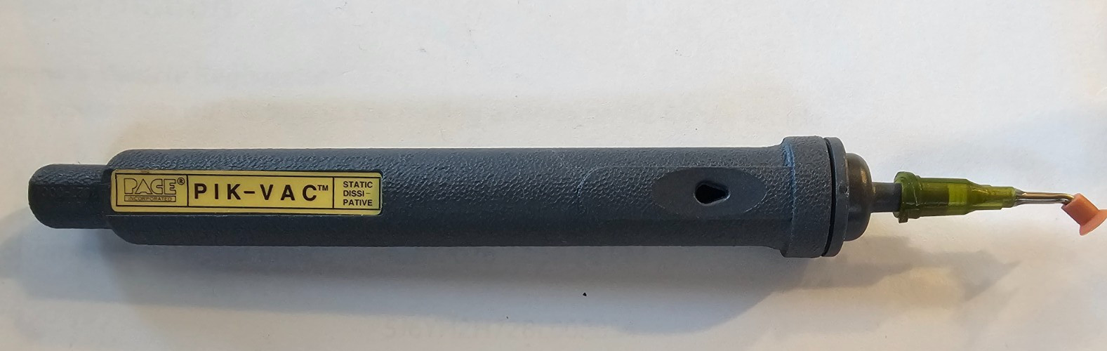 Vacuum Pick-Up Tool (Vacuum Tweezers) with pipe