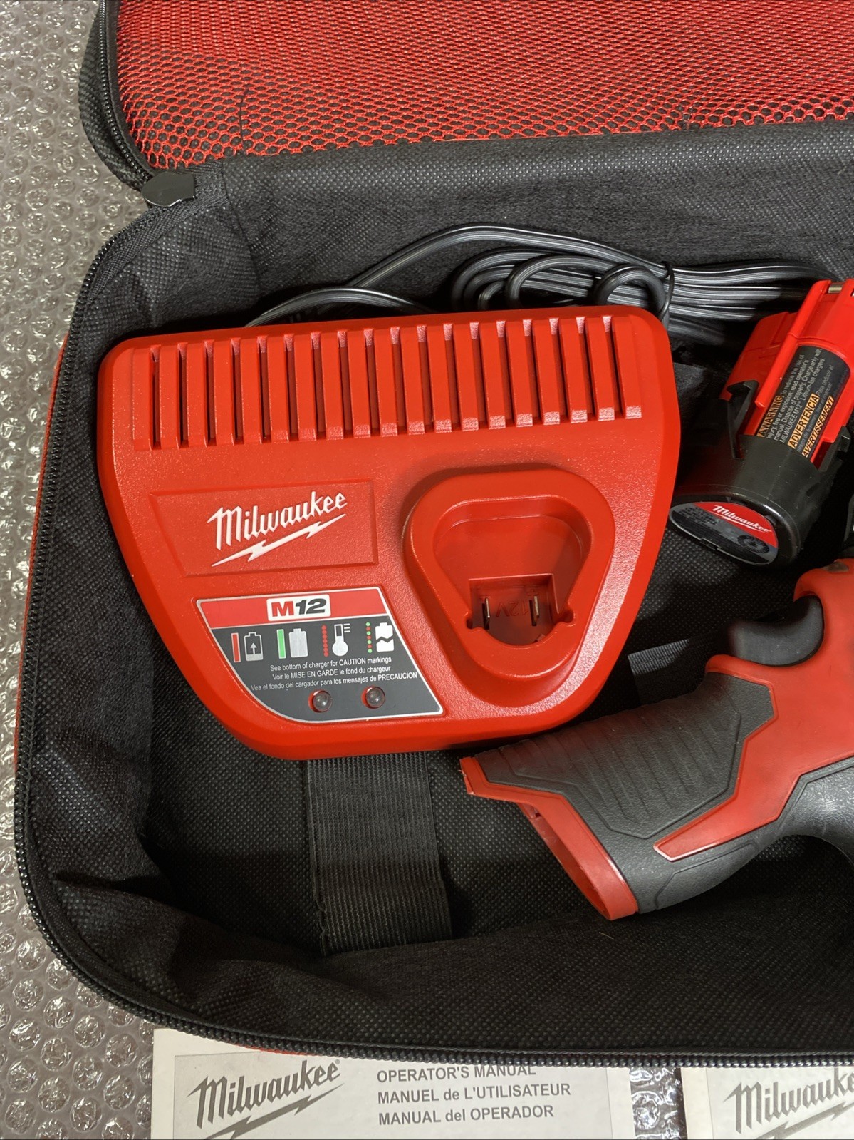 Milwaukee M12 12V 1/4 in Hex Screwdriver – Red (2401-20) Lightly Used