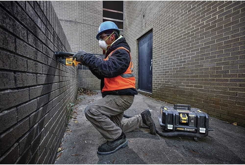 DEWALT FLEXVOLT 60V MAX* Angle Grinder with Kickback Brake, 4-1/2-6&Prime; TOOL ONLY