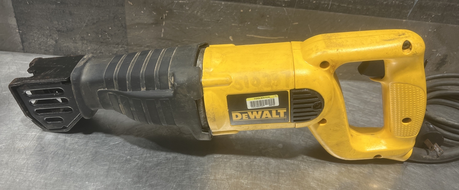 DeWalt DW304P Corded 1-1/8&Prime; Stroke V.S. Reciprocating Saw Used Surplus No Blade