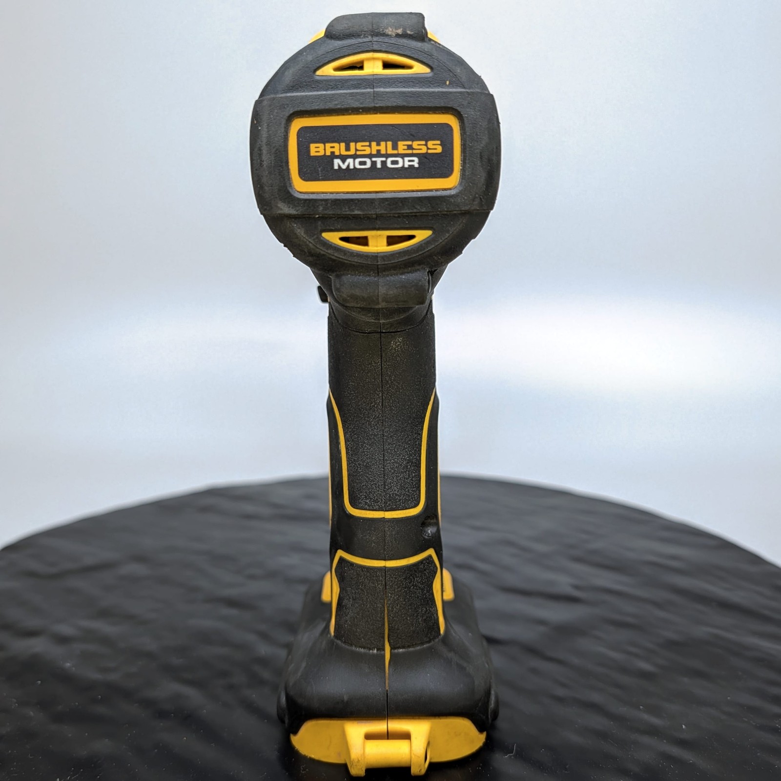 DEWALT DCD777 20V MAX Brushless 1/2&Prime; Cordless Power Drill Driver Bare Tool⚡
