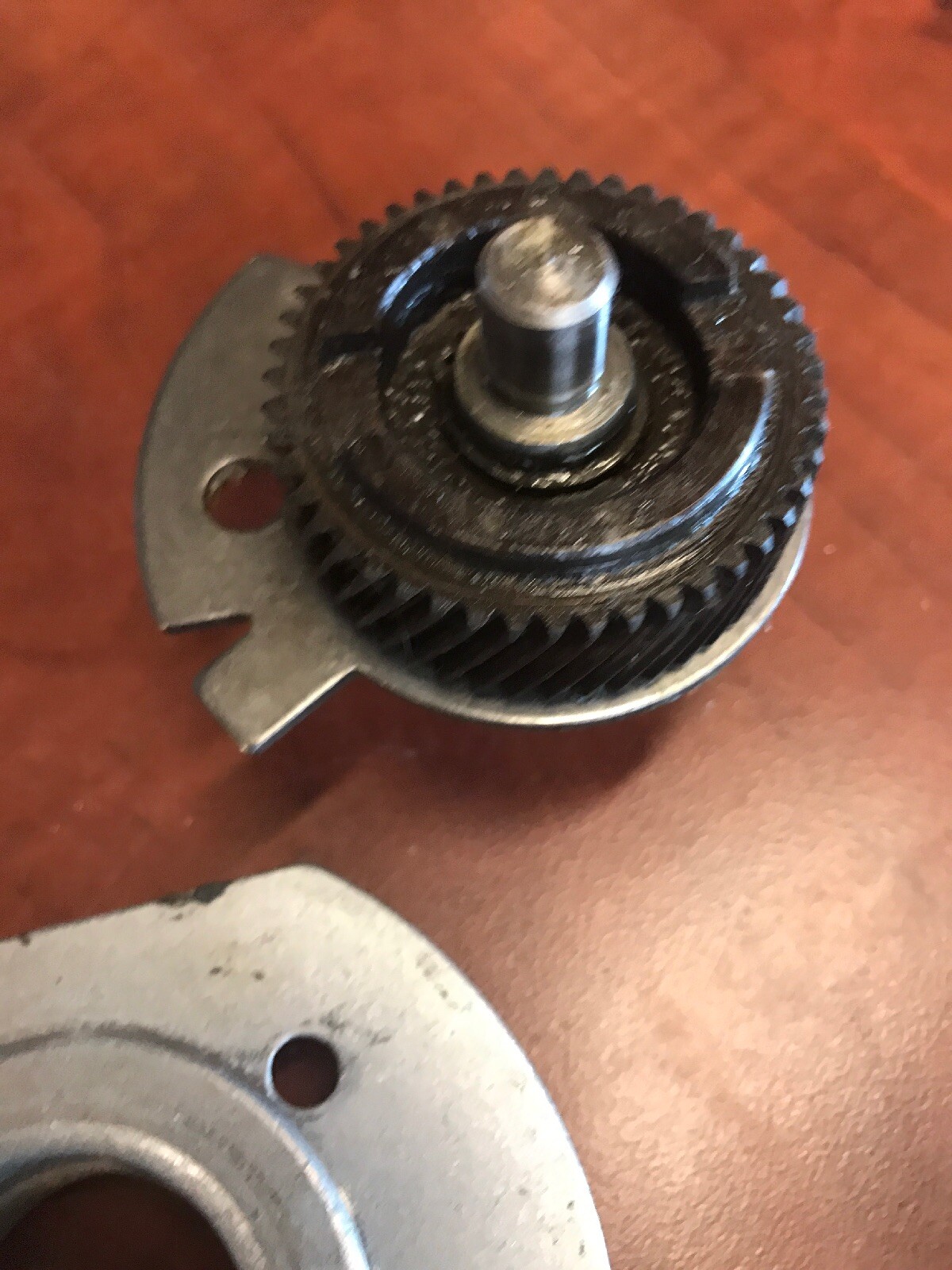Genuine Saw Parts Spindle Gear w/Cover For DEWALT 7-1/4 in. Circular Saw DW362