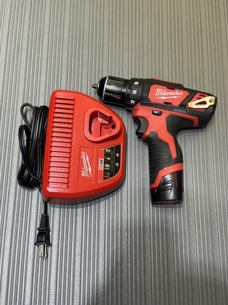 MILWAUKEE TOOLS 2407-20 (CJL062438)