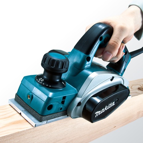 Makita Electric Planer KP0800ASP 82mm Corded 580W Replacement Blade Type
