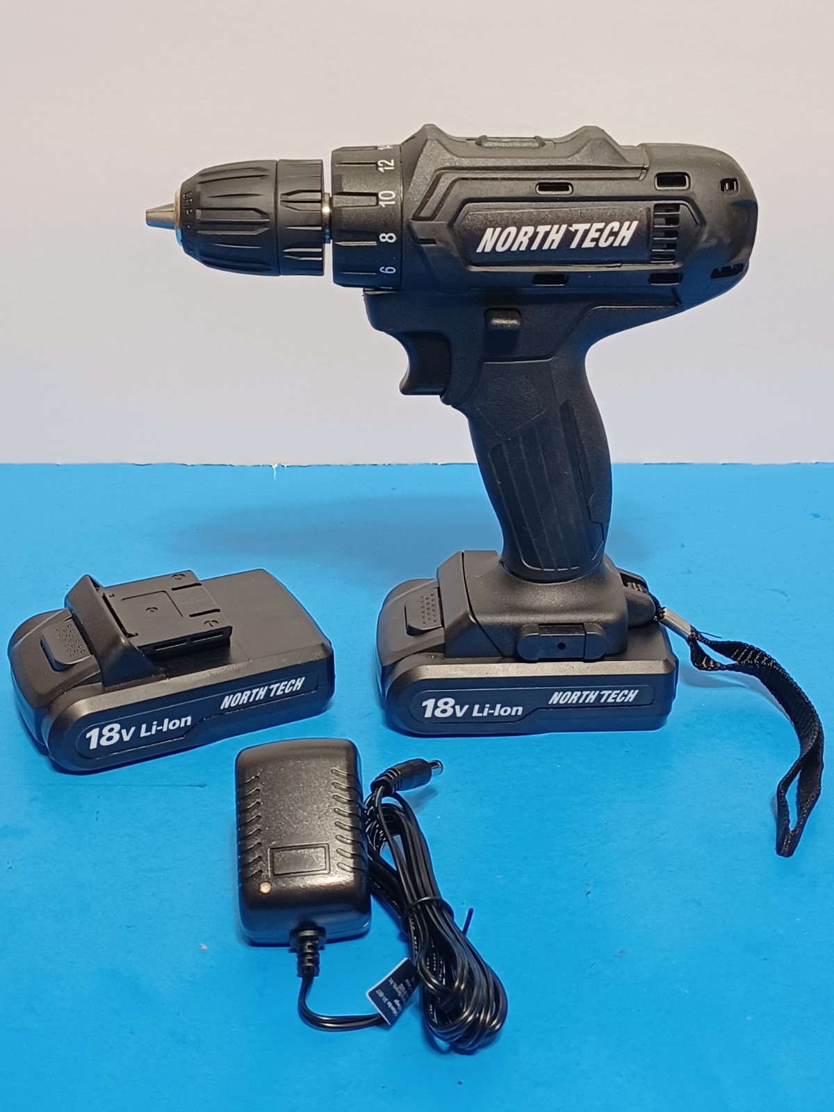 North Tech 18-Volt Lithium-Ion Cordless 3/8&Prime; Drill w/2 Batteries & Charger ~ NEW