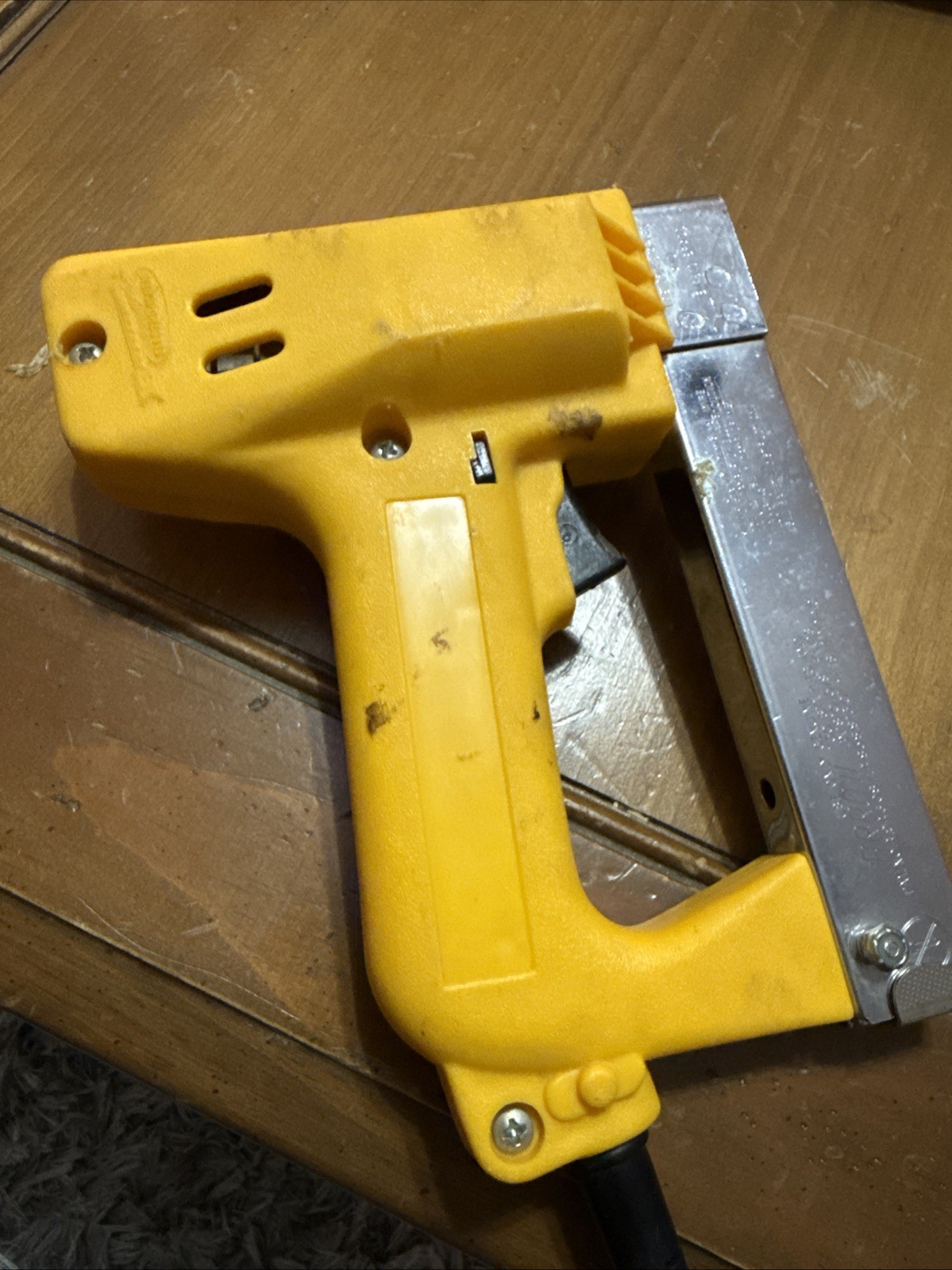 Arrow Electro-Matic Heavy Duty ETF50PBN Electric Staple + Nail Gun Tested Works