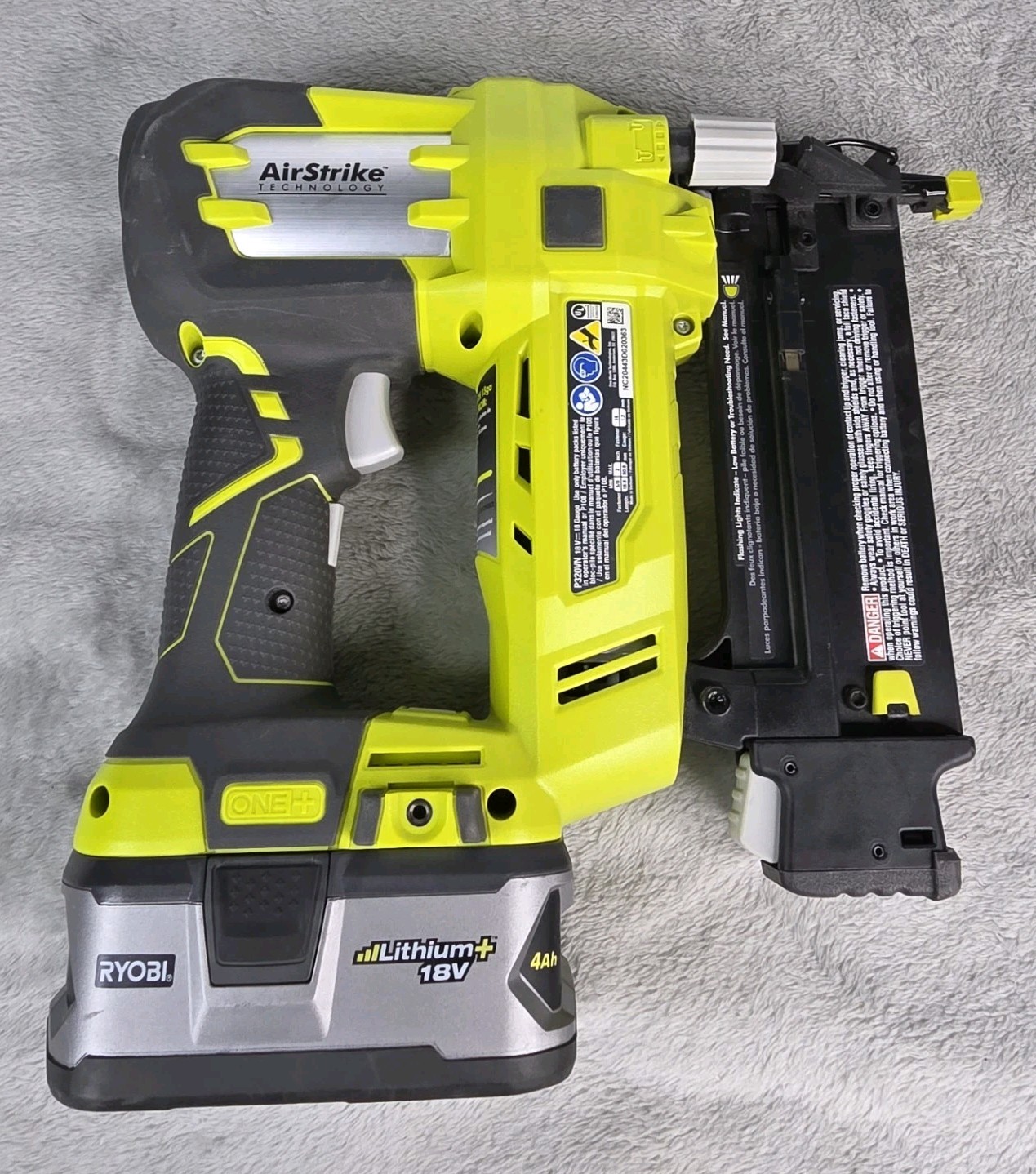Ryobi P320VN ONE+ 18V AirStrike 18-Gauge Brad Nailer w/ P108 4.0Ah Battery Teste