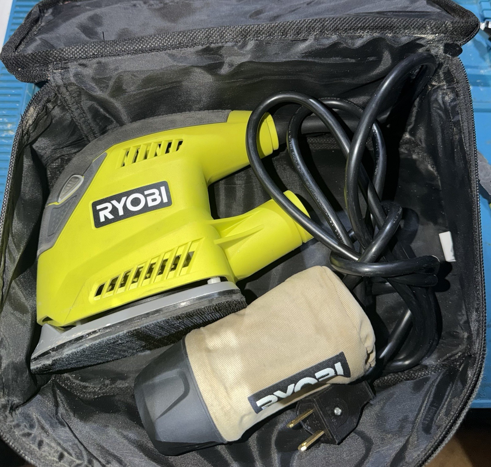 RYOBI CFS1503GK Corner Cat Sander – Green