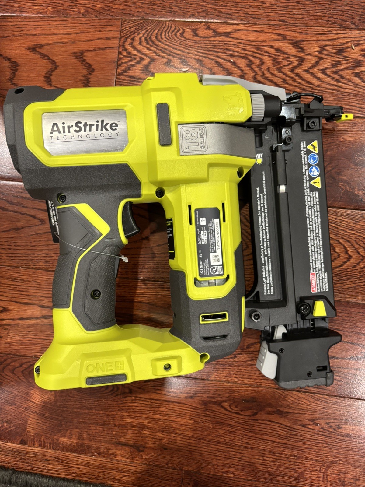 Ryobi ONE+ 18V Cordless 18GA Brad Nailer P321 AirStrike New Open Box 2025 Date