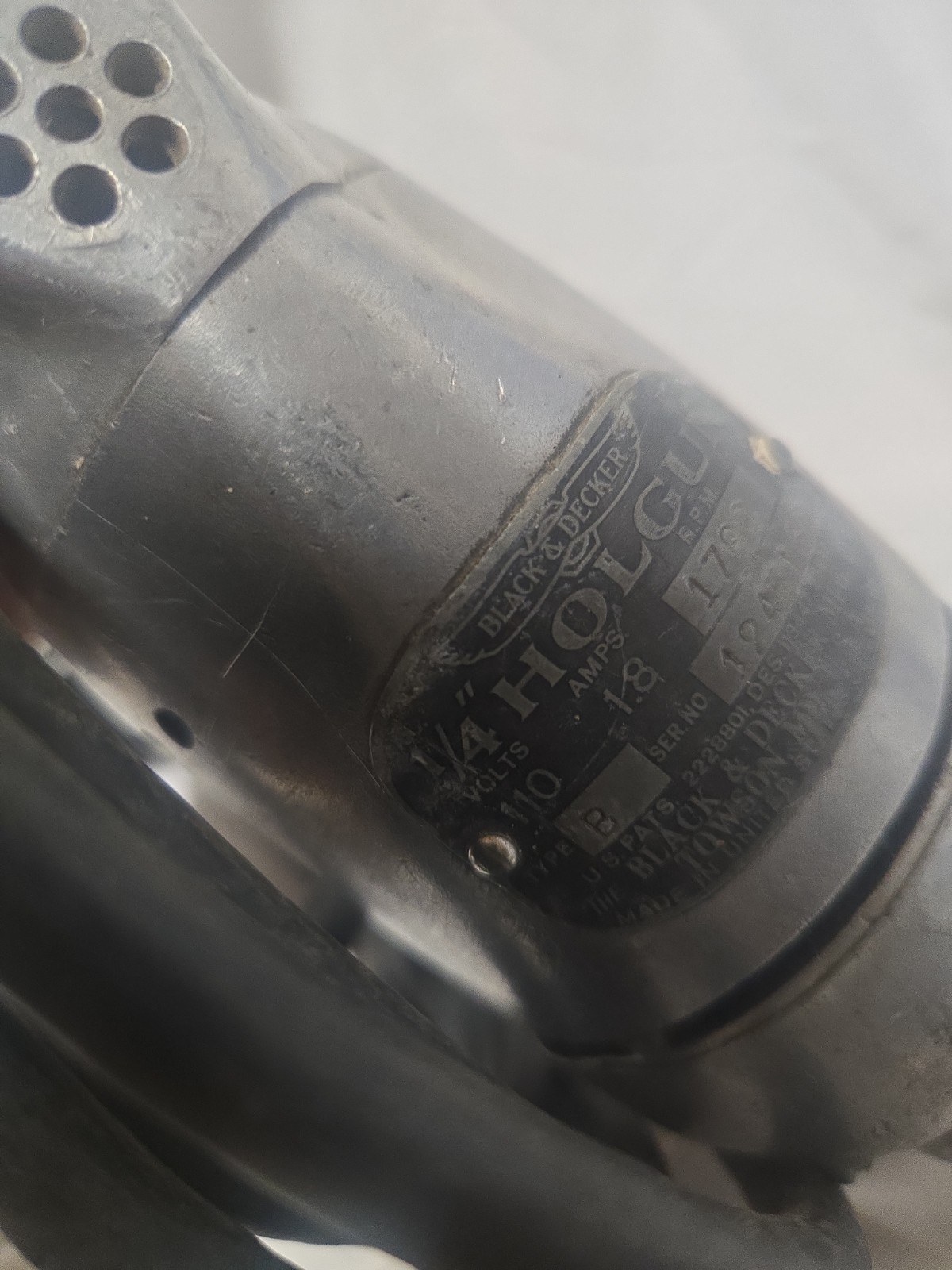 VTG Black & Decker 1/4 in Holgun Type B Corded Power Drill Serial No. 1245164