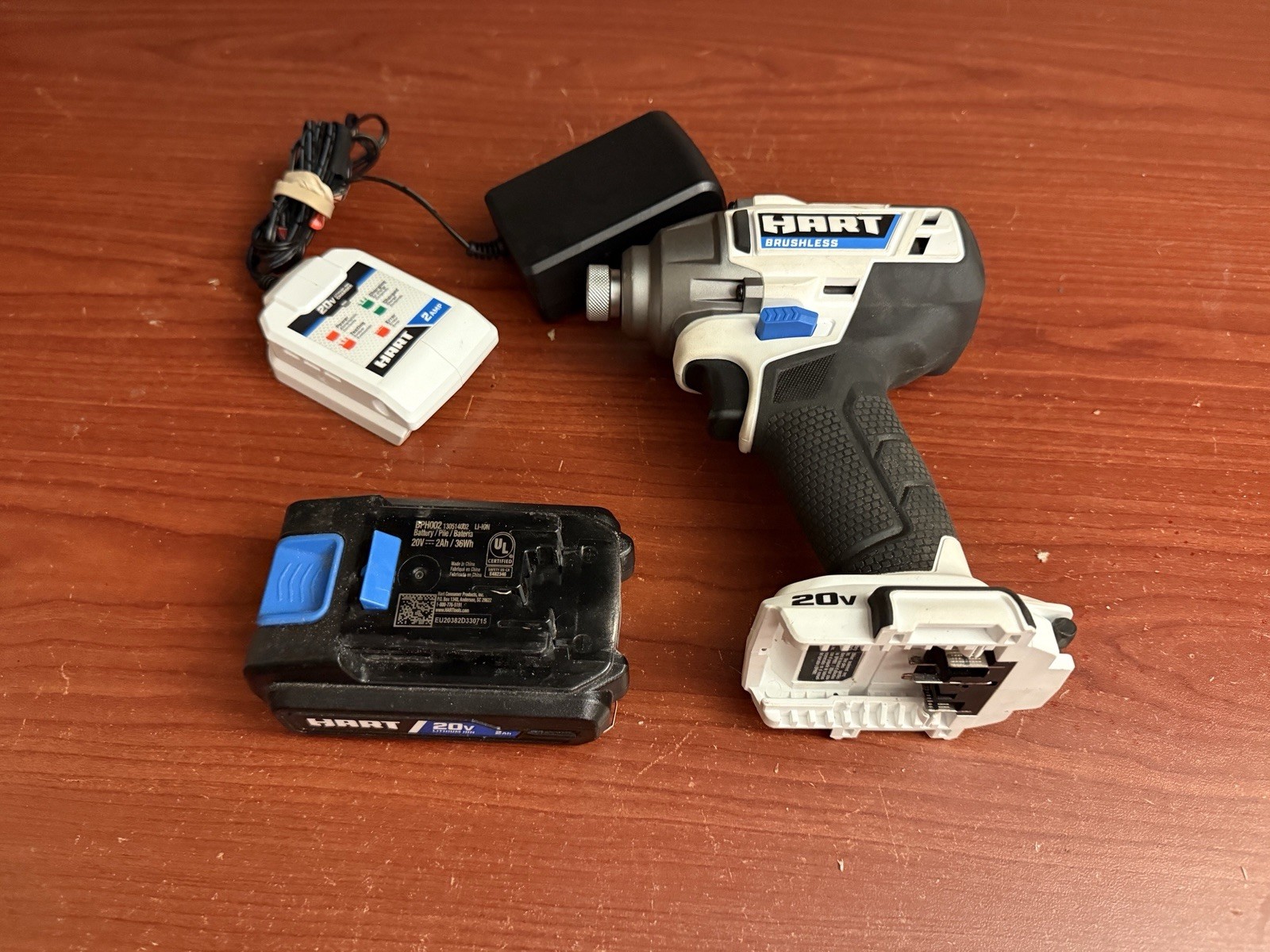 HART HPID26 20V 1/4&Prime; GEN 2 Brushless Impact Driver W/ Battery & Charger