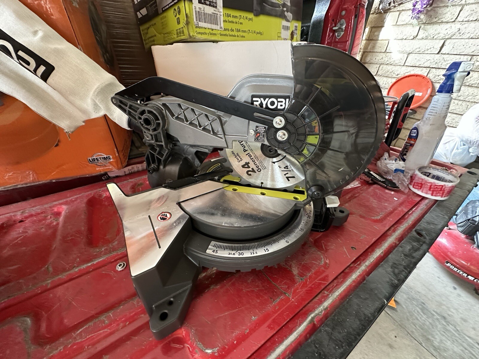 RYOBI 7-1/4 in. Compound Miter Saw 9 Amp Corded TS1144