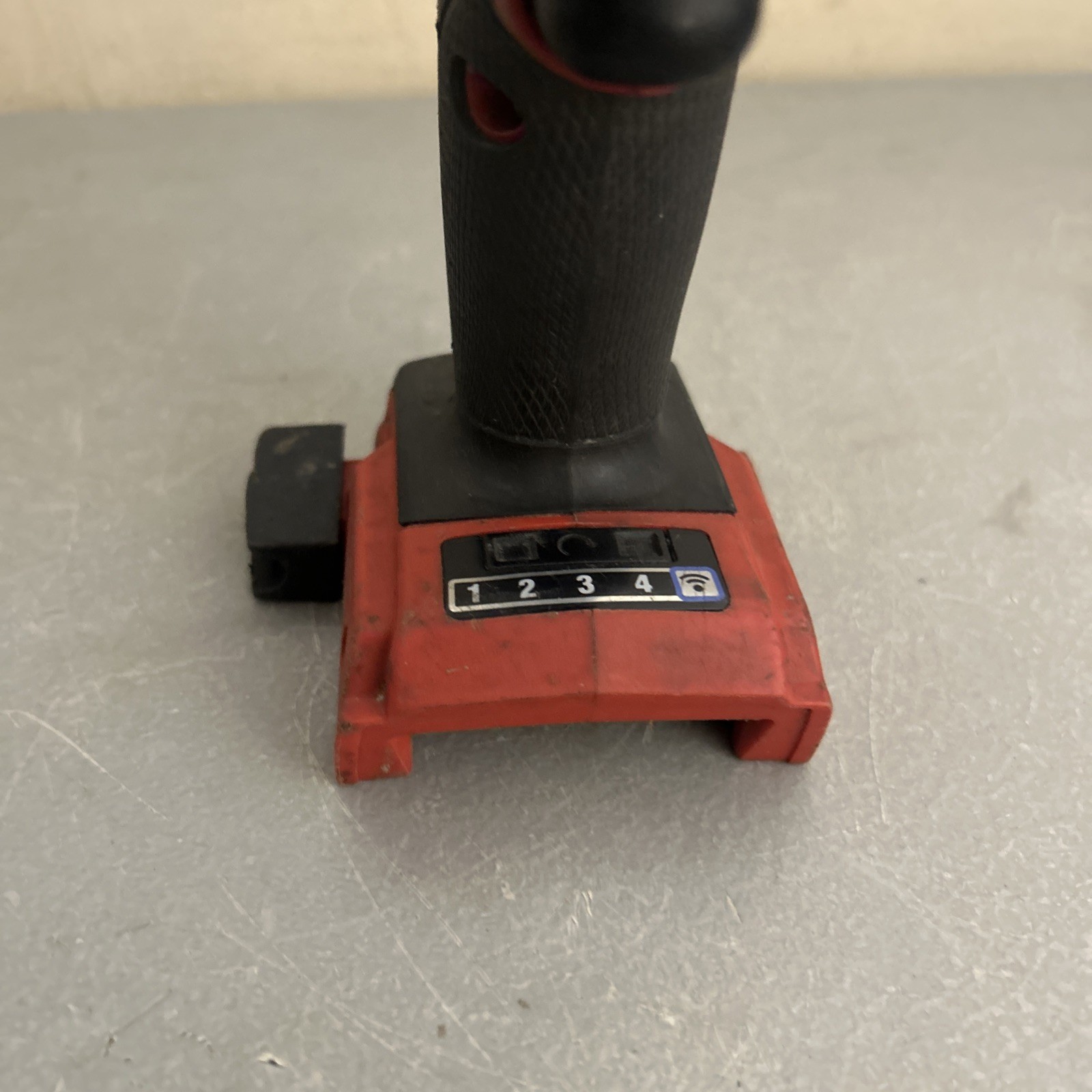 BROKEN Milwaukee M18 2853-20 1/4 Hex Impact Driver 18 Volt Stripped Gears-Parts