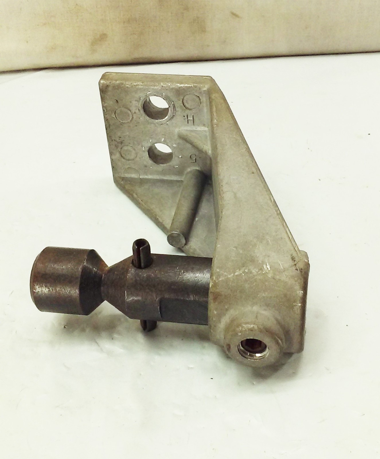 Craftsman 113 series 10&Prime; table saw blade guard mount mounting support bracket