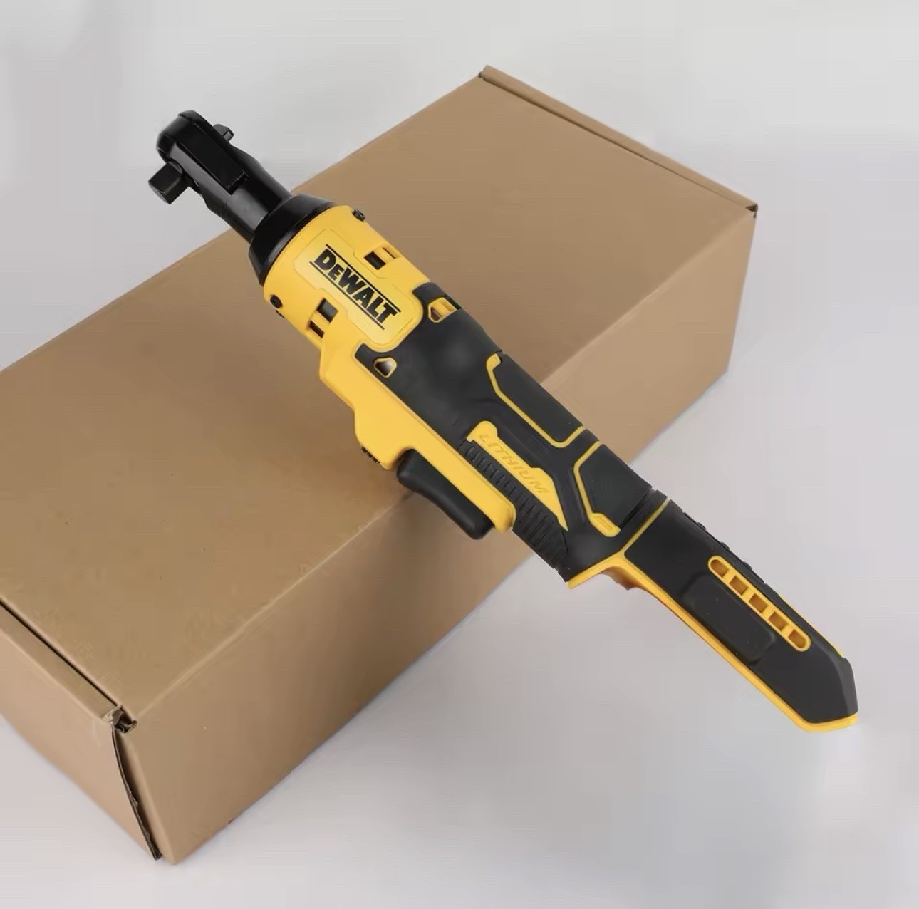 DEWALT DCF512B ATOMIC COMPACT SERIES™ 20V MAX* Brushles