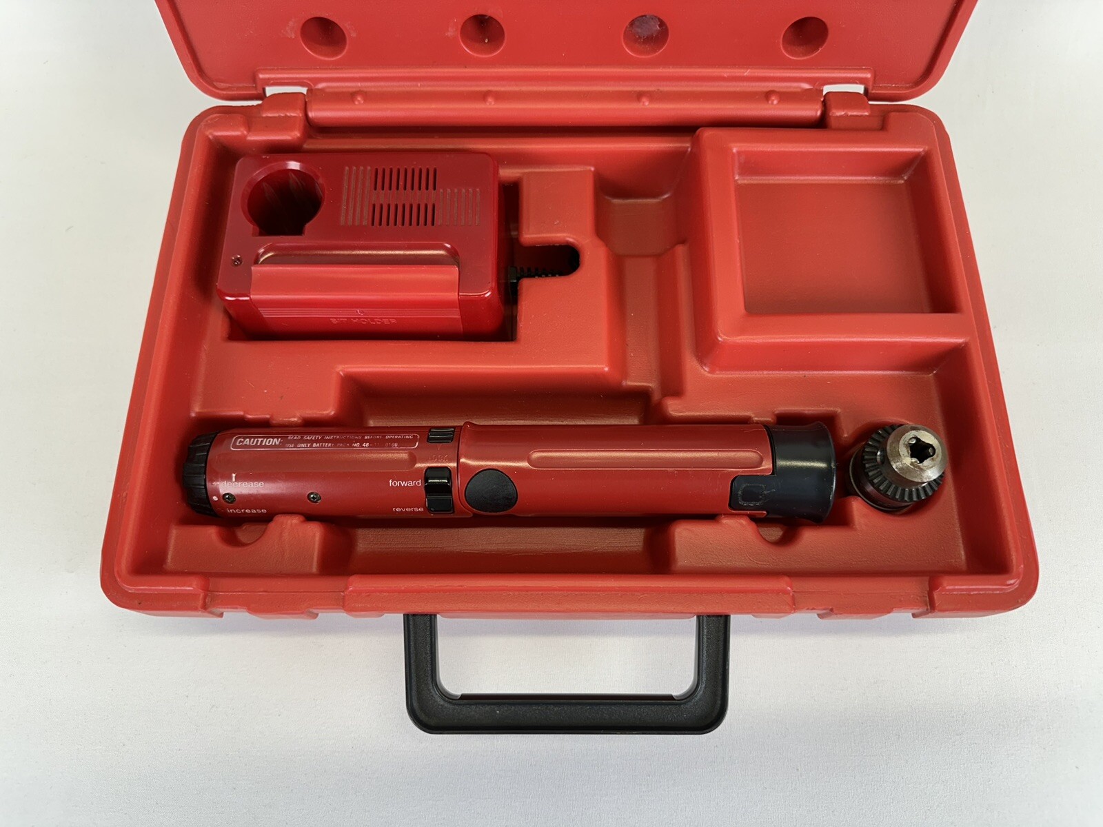 Vtg Milwaukee 6539-1 Cordless Screwdriver w/ Adjustable Clutch And Case.
