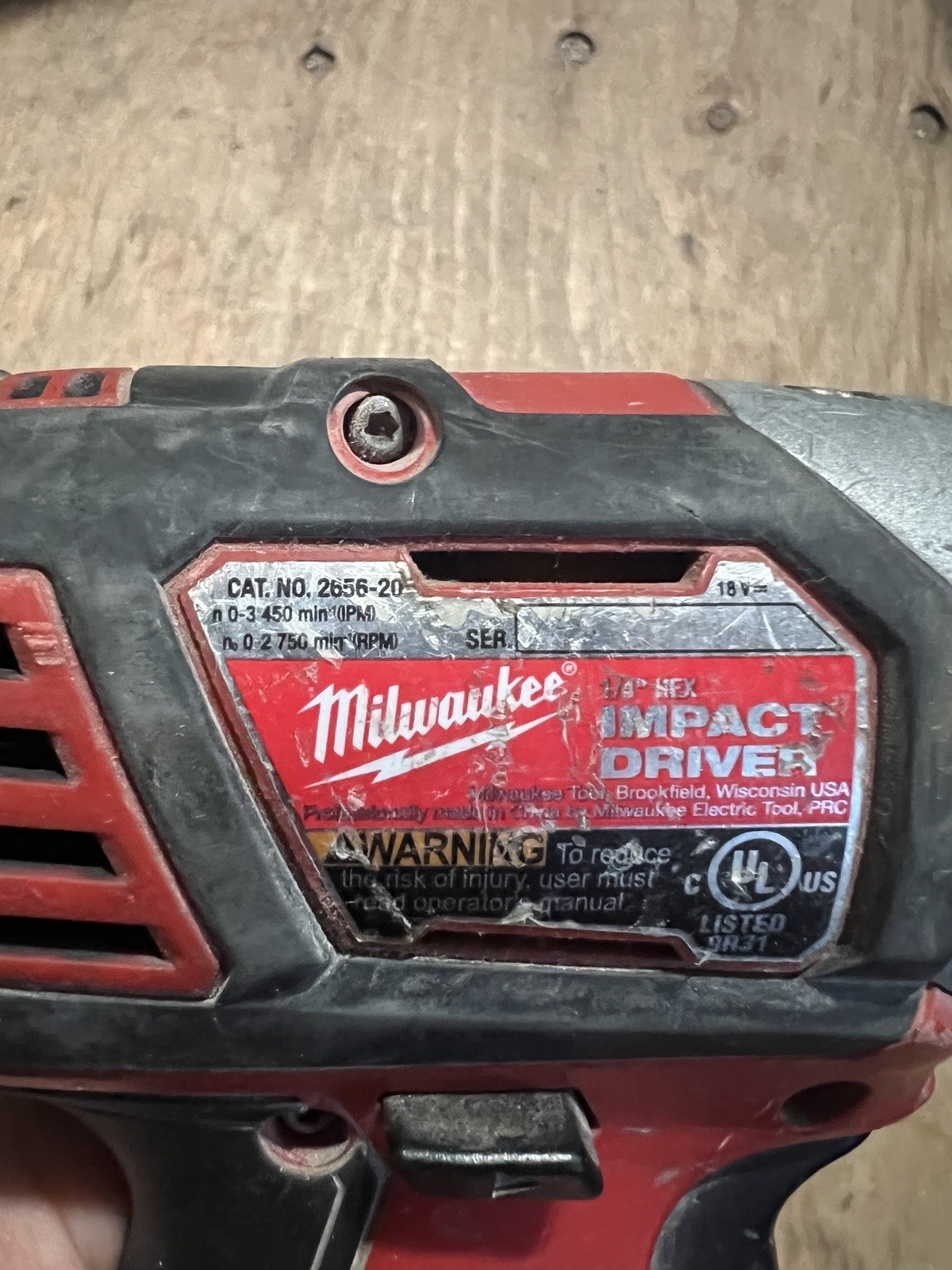 Milwaukee M18 2656-20 1/4 in Impact Driver Tool Only. Read description