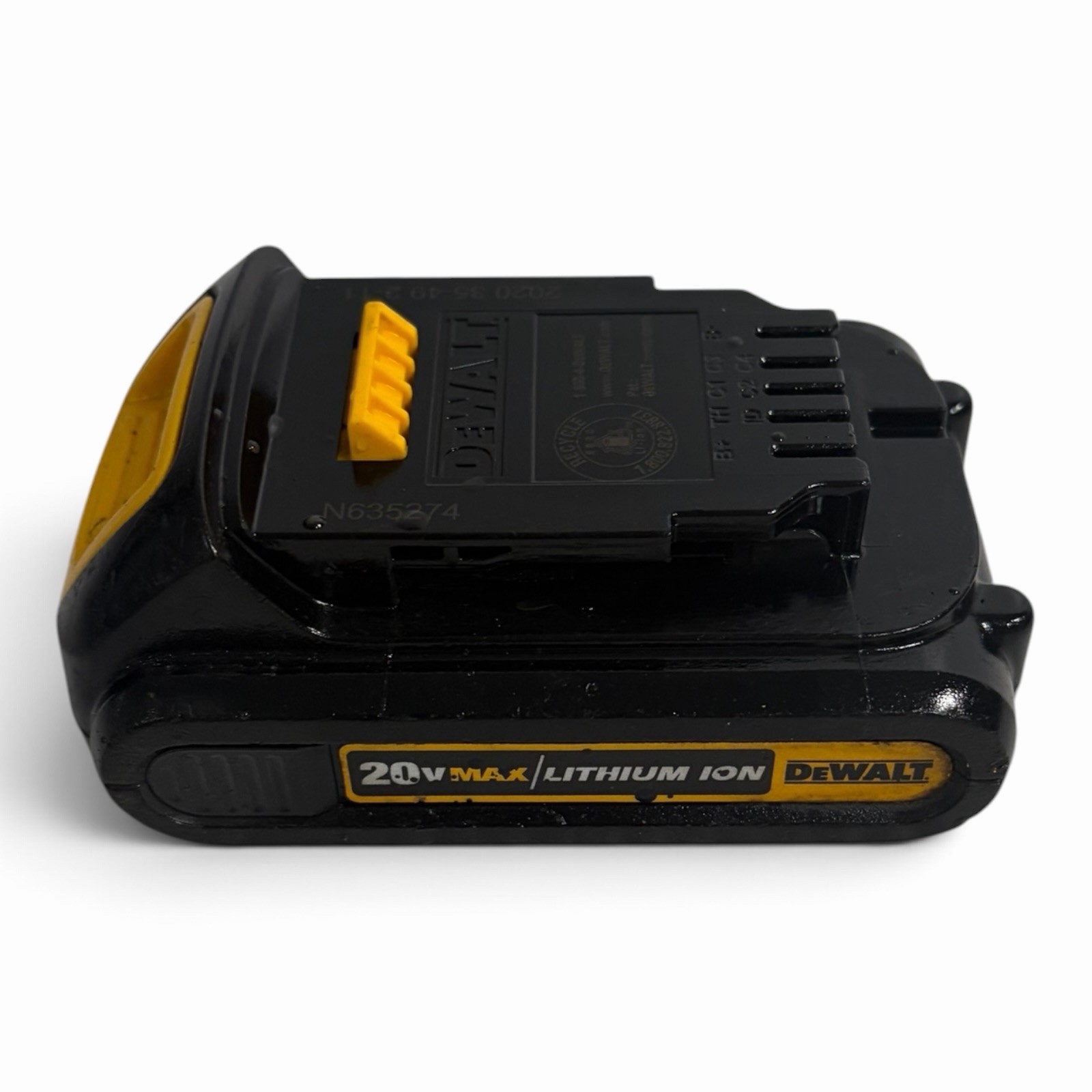 DEWALT DCF513B ATOMIC 20V MAX Brushless 3/8&Prime; Cordless Ratchet Battery & Charger