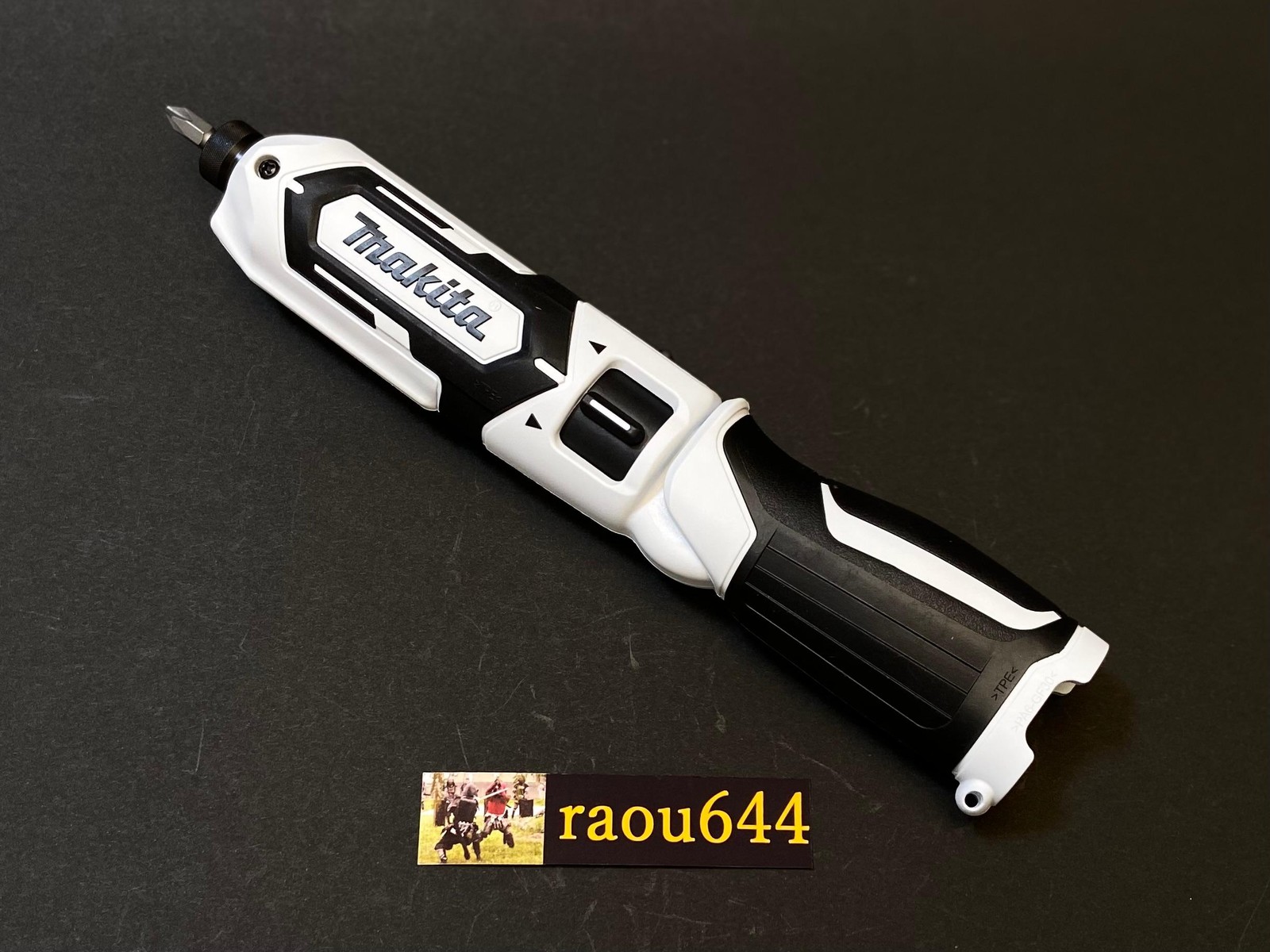 Makita TD022DZW 7.2V Rechargeable Pen Type Impact Driver White Body Only　