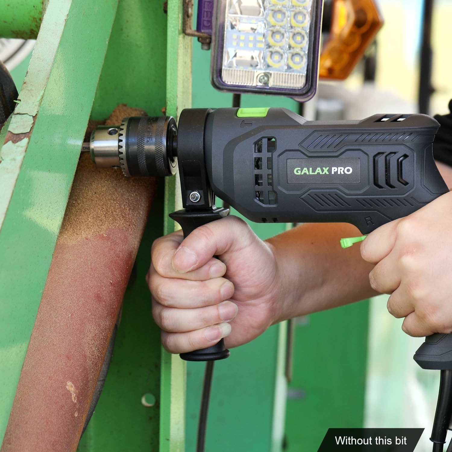 Green Corded Hammer Drill 4.5A 3000RPM 2-Function 1/2 Inch Metal Chuck