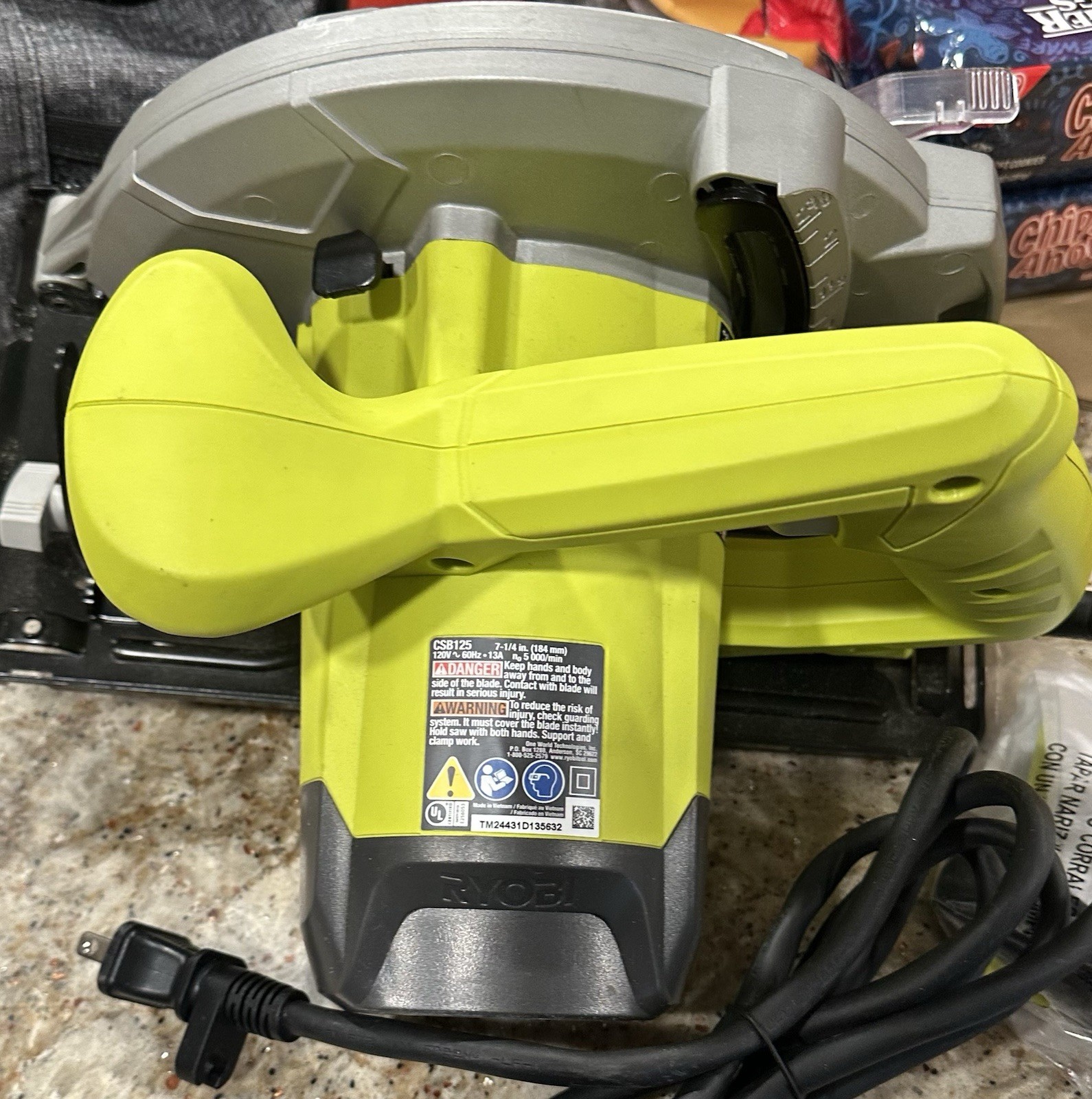 Ryobi CSB125 120V 14A 7-1/4 Corded Circular Saw. Great Condition Barely Used