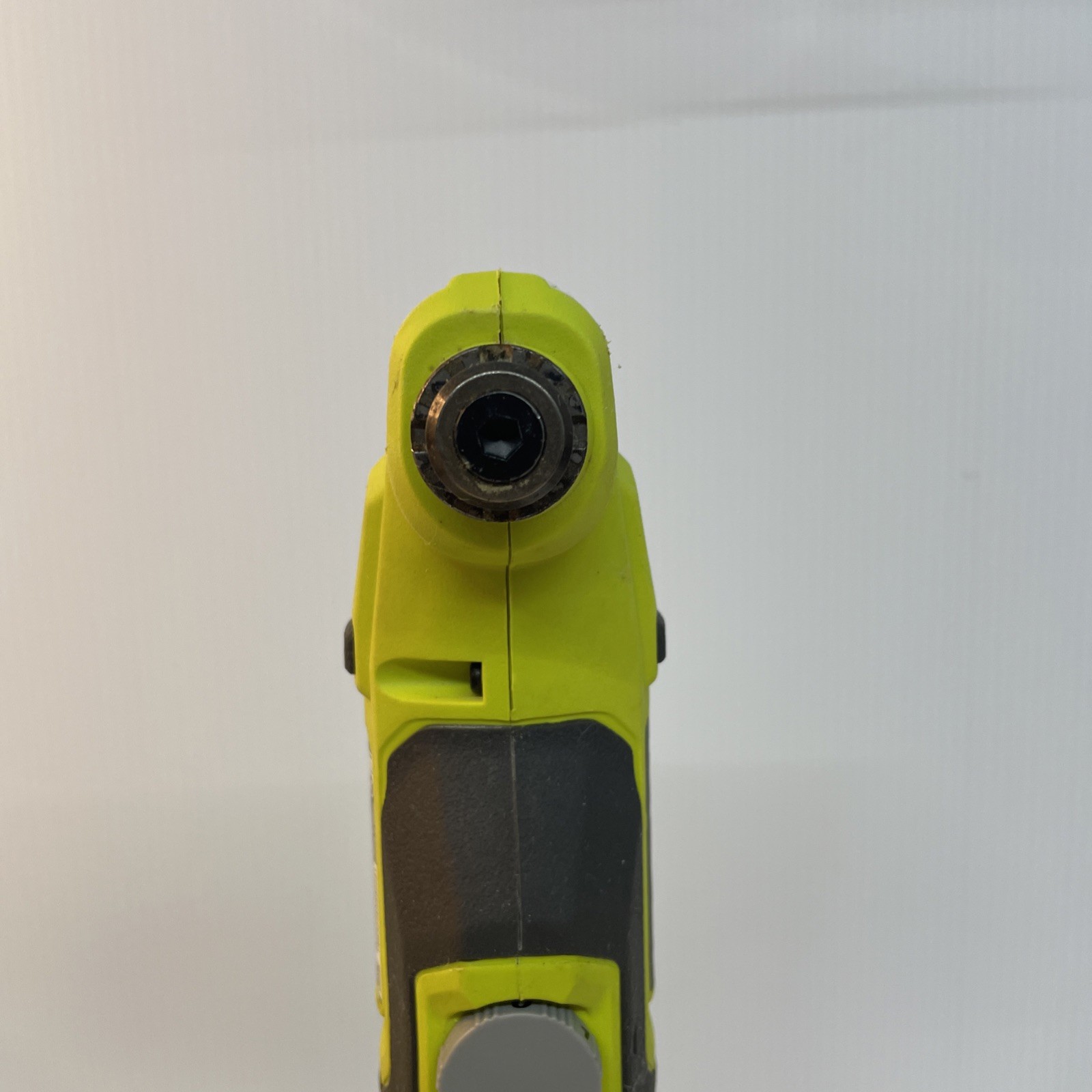 Ryobi ONE+ 18V Cordless Oscillating Multi-Tool Kit with 2.0Ah Battery -Pre Owned