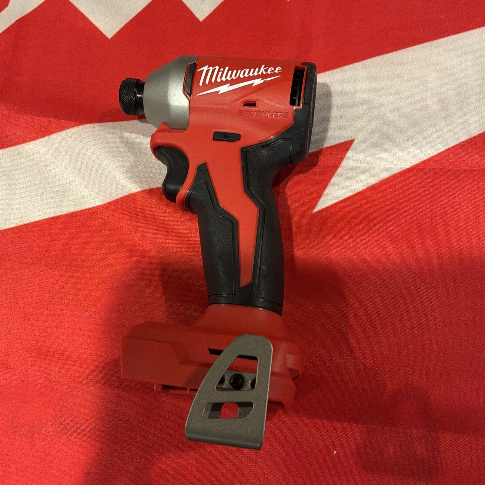 Milwaukee M18 2853-20 18V Fuel 1/4&Prime; Hex Impact Driver, Keyless No Box -Tool Only