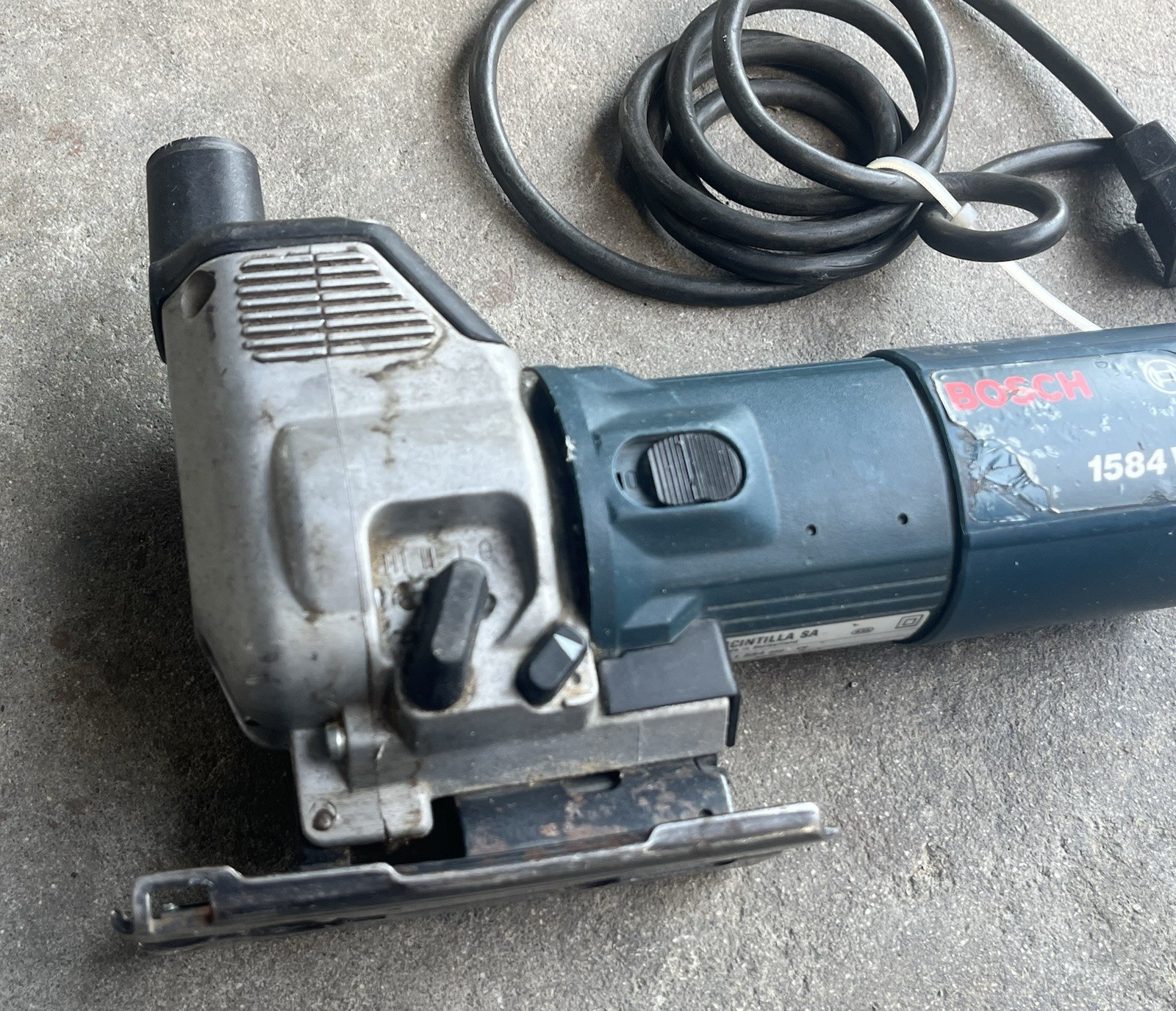 Bosch 1584VS Jigsaw Variable Speed Double Insulated 115V 5.0A – Switzerland Made