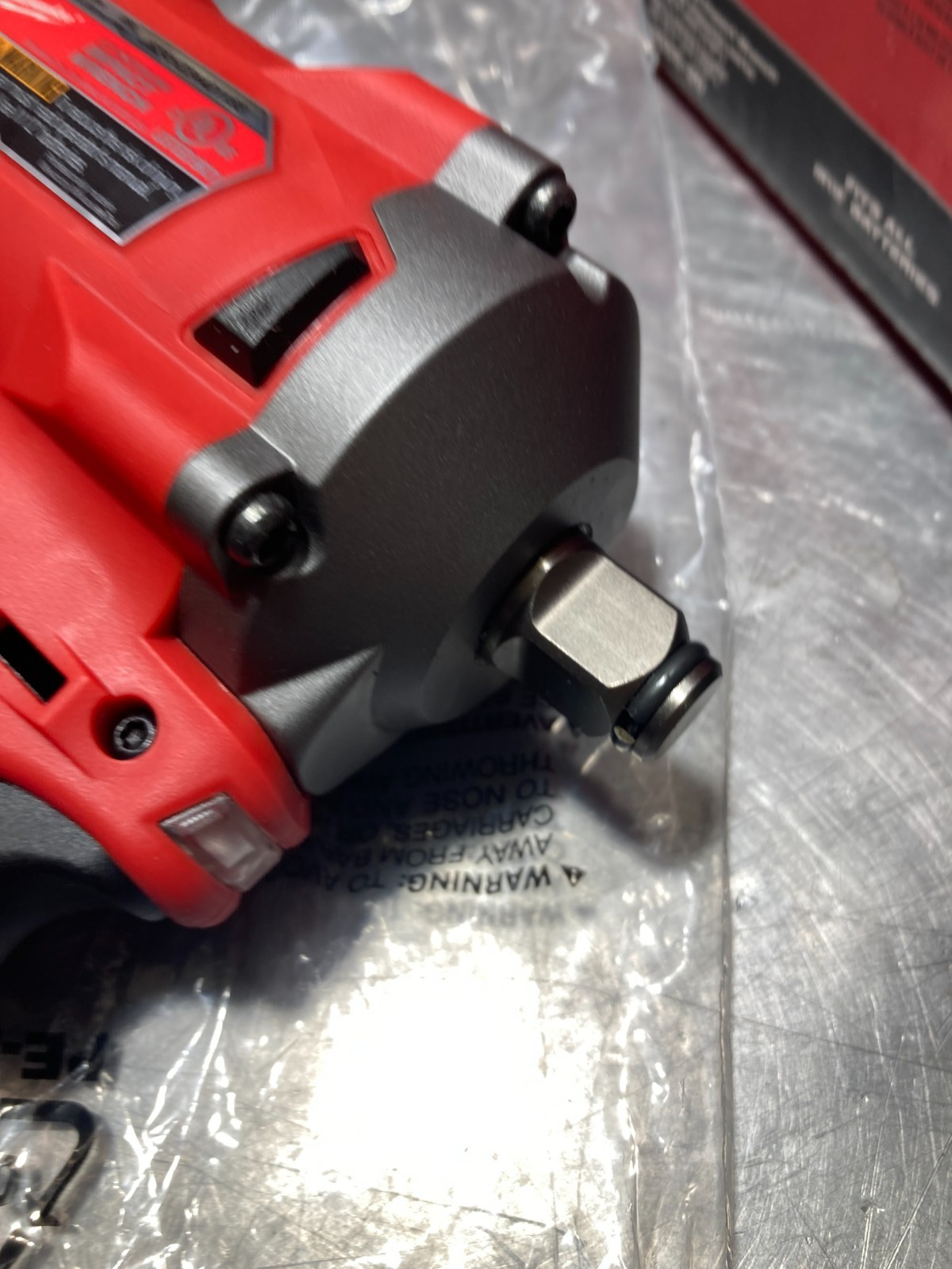 MILWAUKEE TOOLS 2555-20 Stubby Impact Wrench