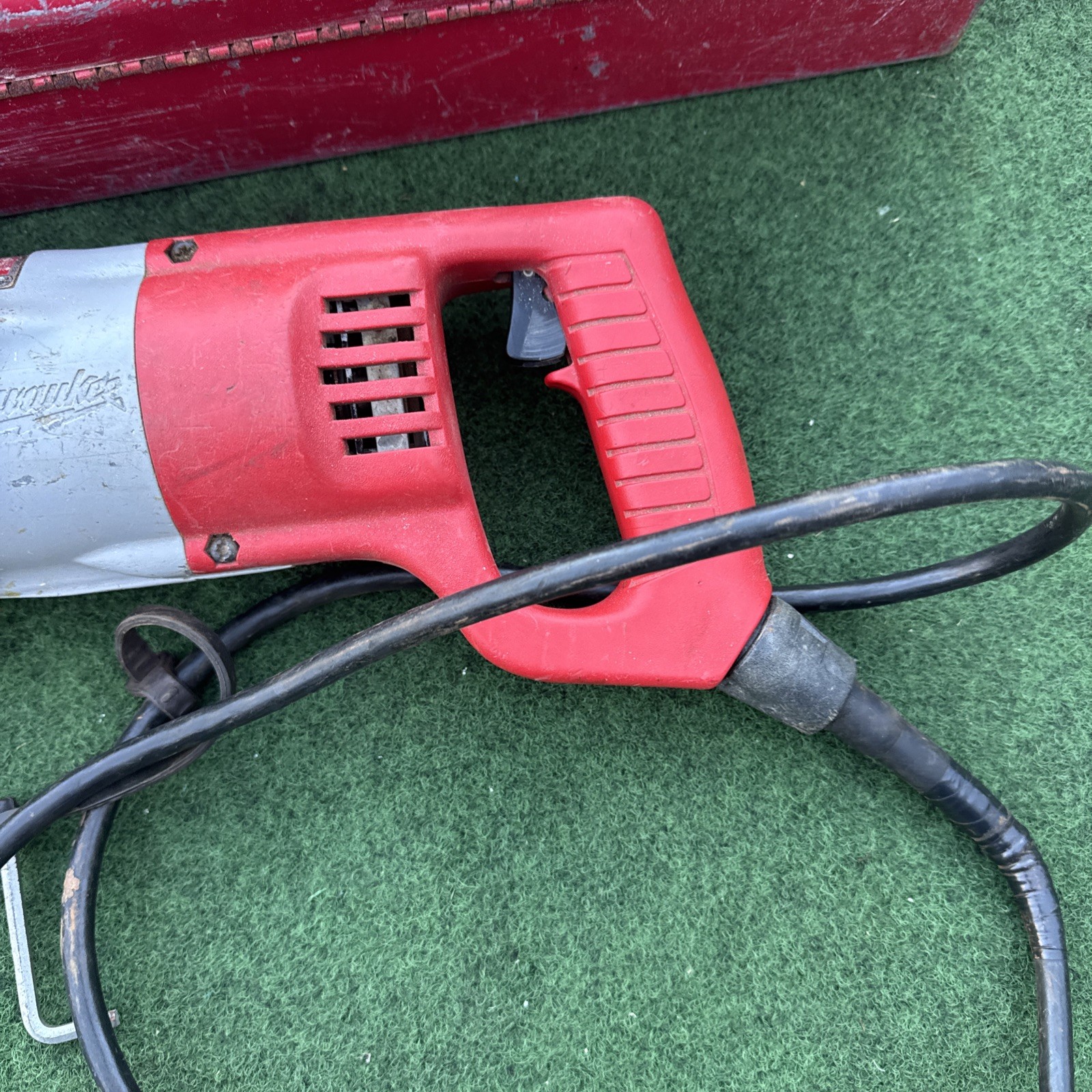 Milwaukee 6527 Hi-Performance Super Sawzall Recipro Saw ~ Heavy-Duty W Blades