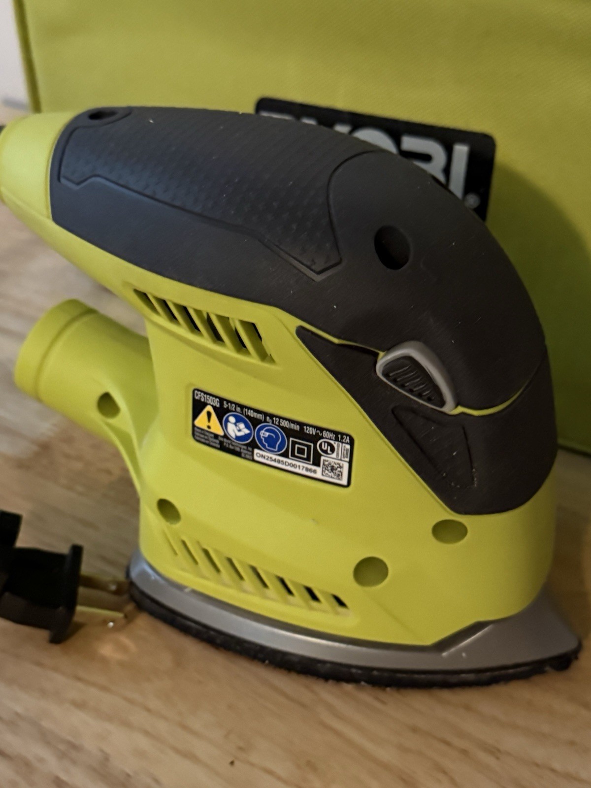 Ryobi Corner Cat 1.2 Amp Corded Detail Finish Sander CFS1503GK w/Box and Manual