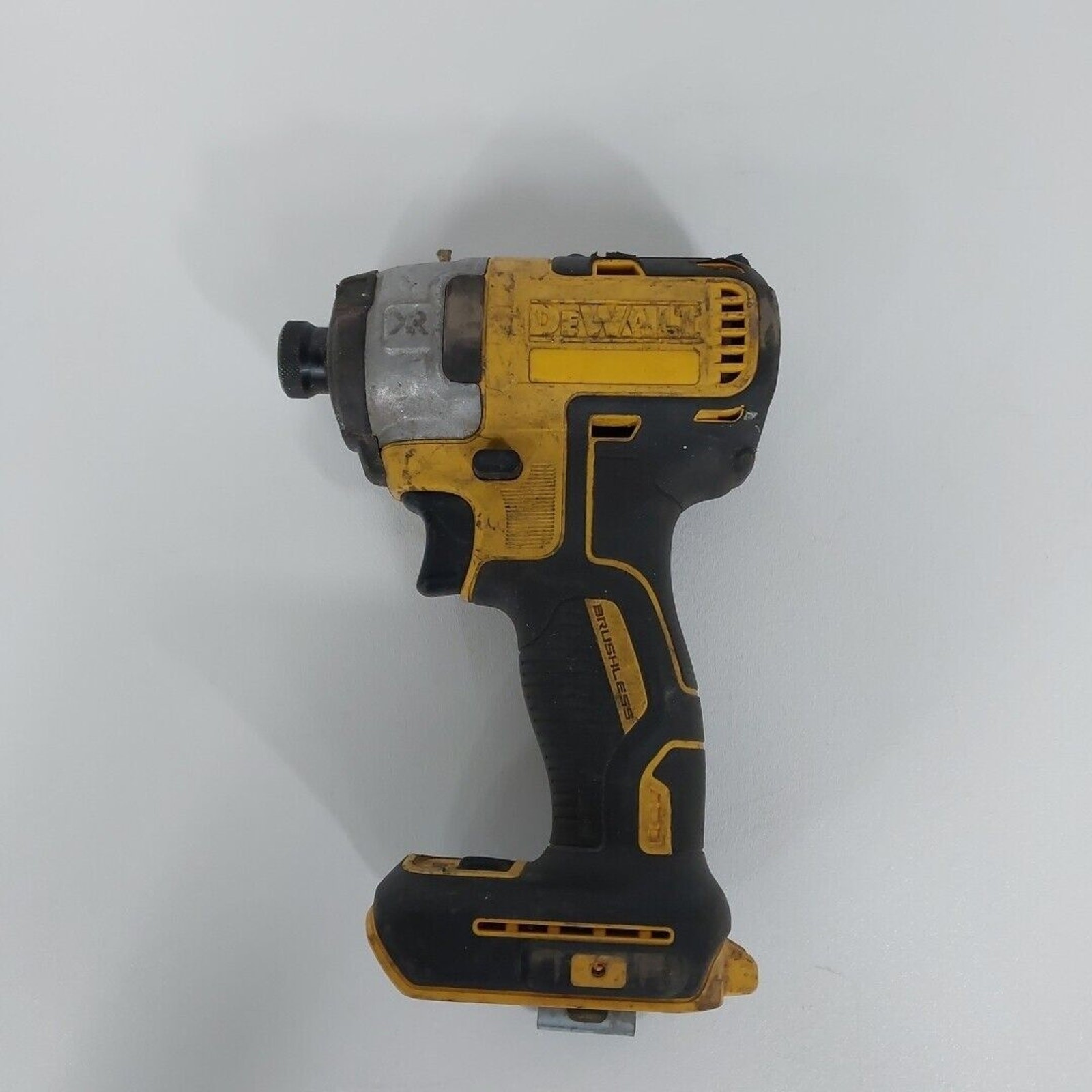 DEWALT DCF887 3-Speed Brushless 20V Max 1/4&Prime; Impact Driver Bare Tool