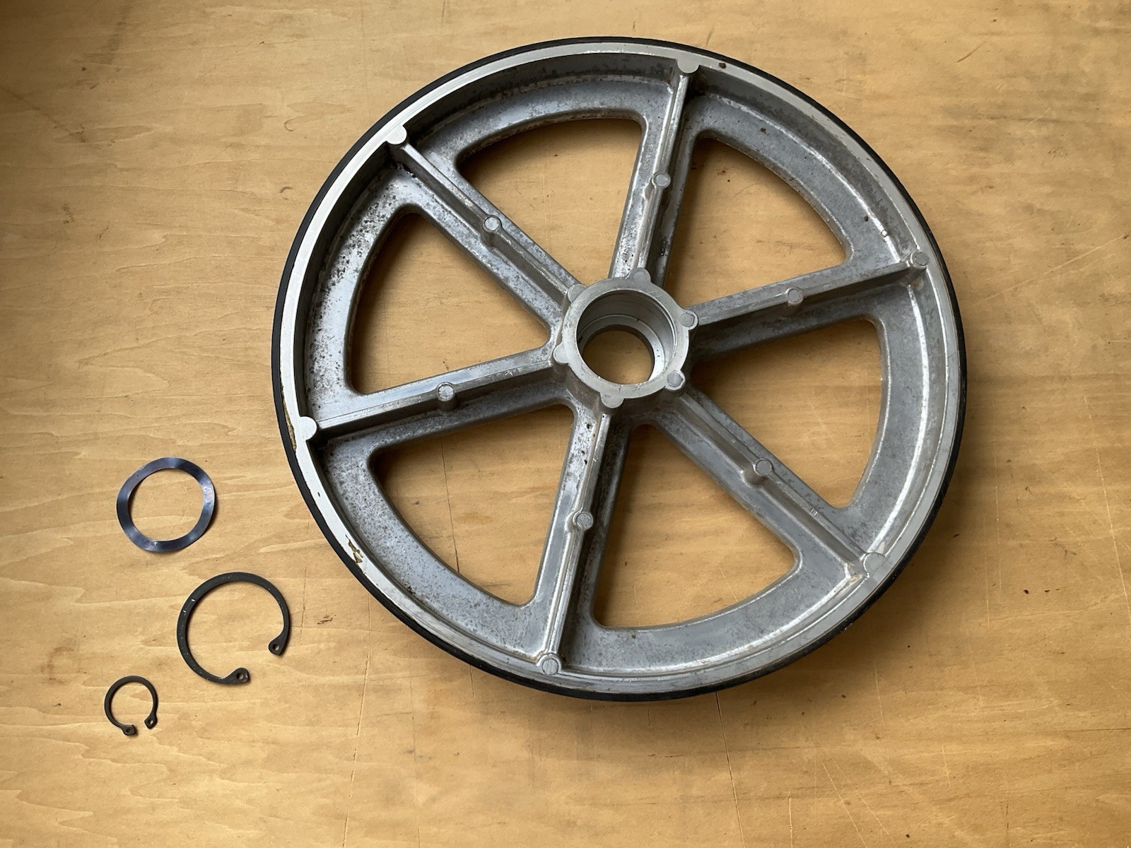 Inca Expert 500 U.S Model 710 Bandsaw Upper Wheel