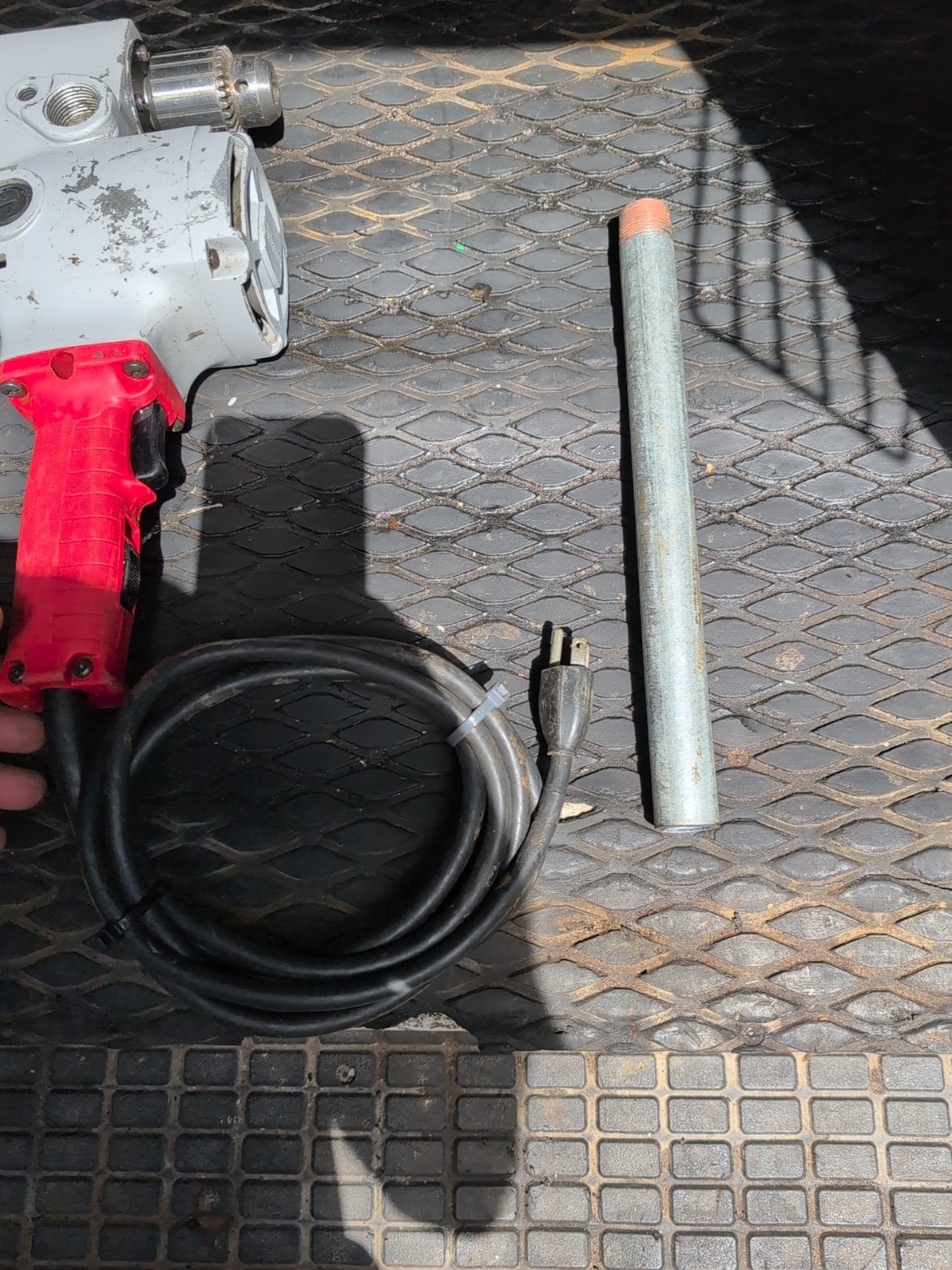 Milwaukee 1675-1 Hole Hawg Heavy Duty Corded Drill. USA. Serviced.