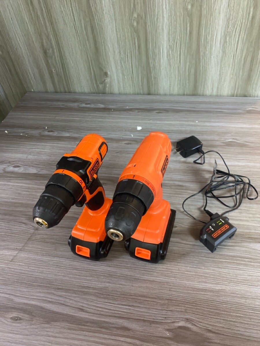 BLACK & DECKER 5 PIECE SET LDX120/LBXR20/LCS1620/LD120/LBXR20 (PSO031319)